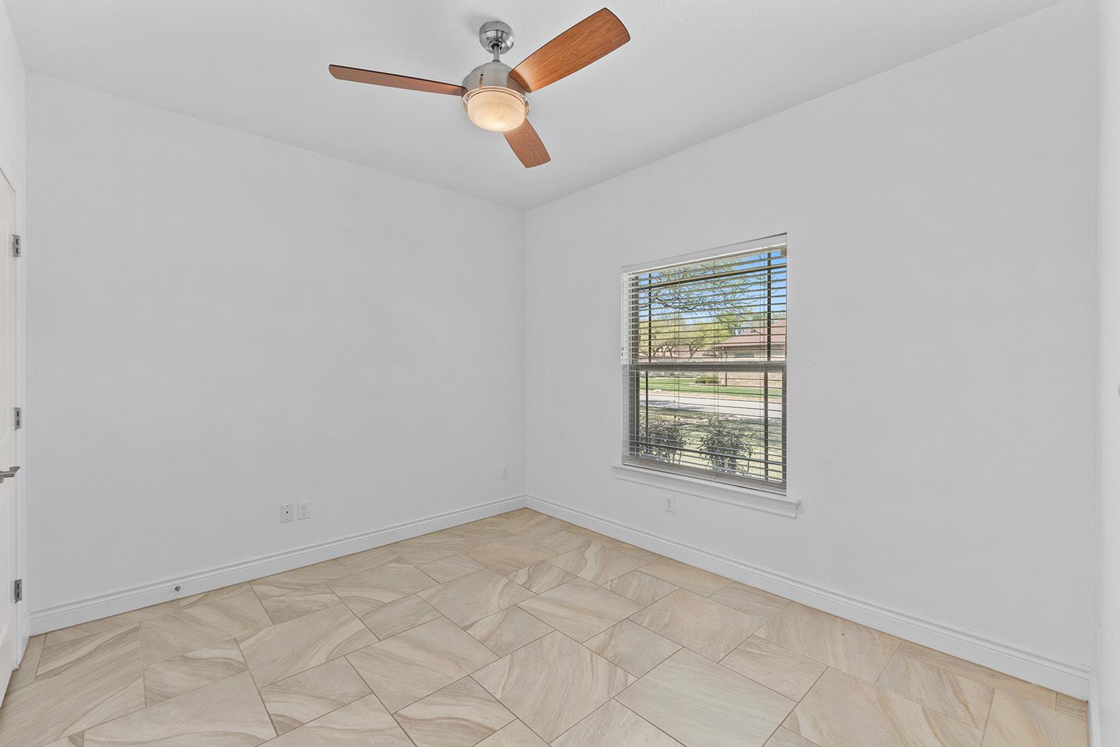 604 Caprock Canyon Trl, Georgetown, TX 78633