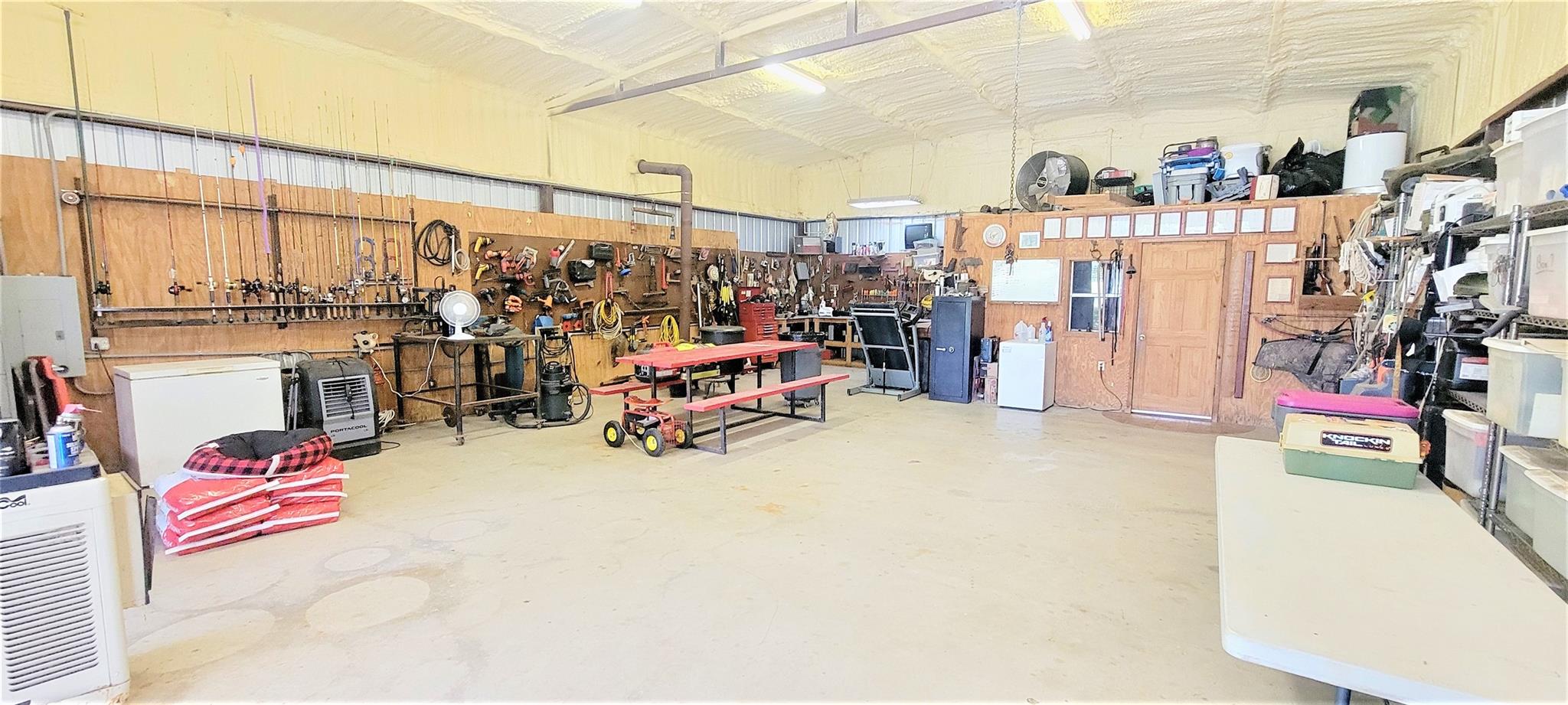 3321 County Road 457, Thorndale, TX 76577