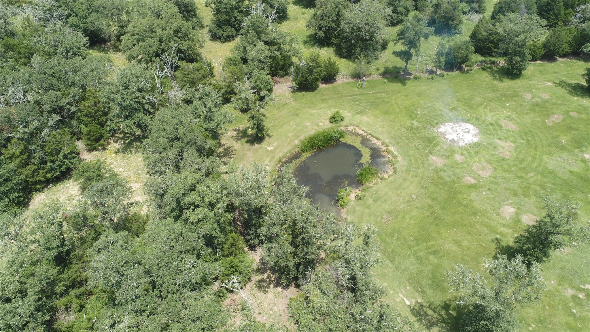 3321 County Road 457, Thorndale, TX 76577