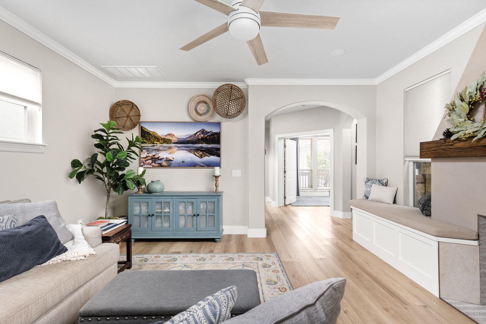 3824 Hermalinda St, Austin, TX 78723