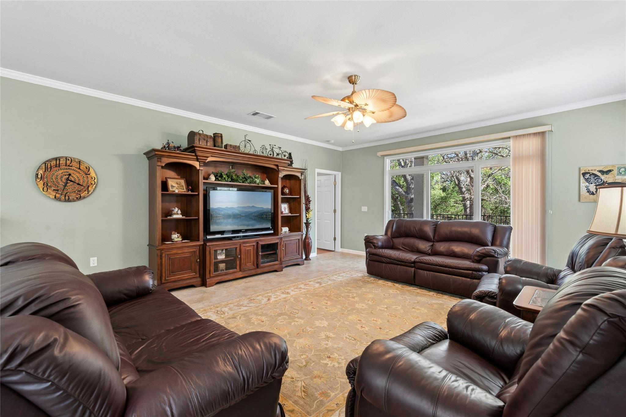 213 Crockett Loop, Georgetown, TX 78633