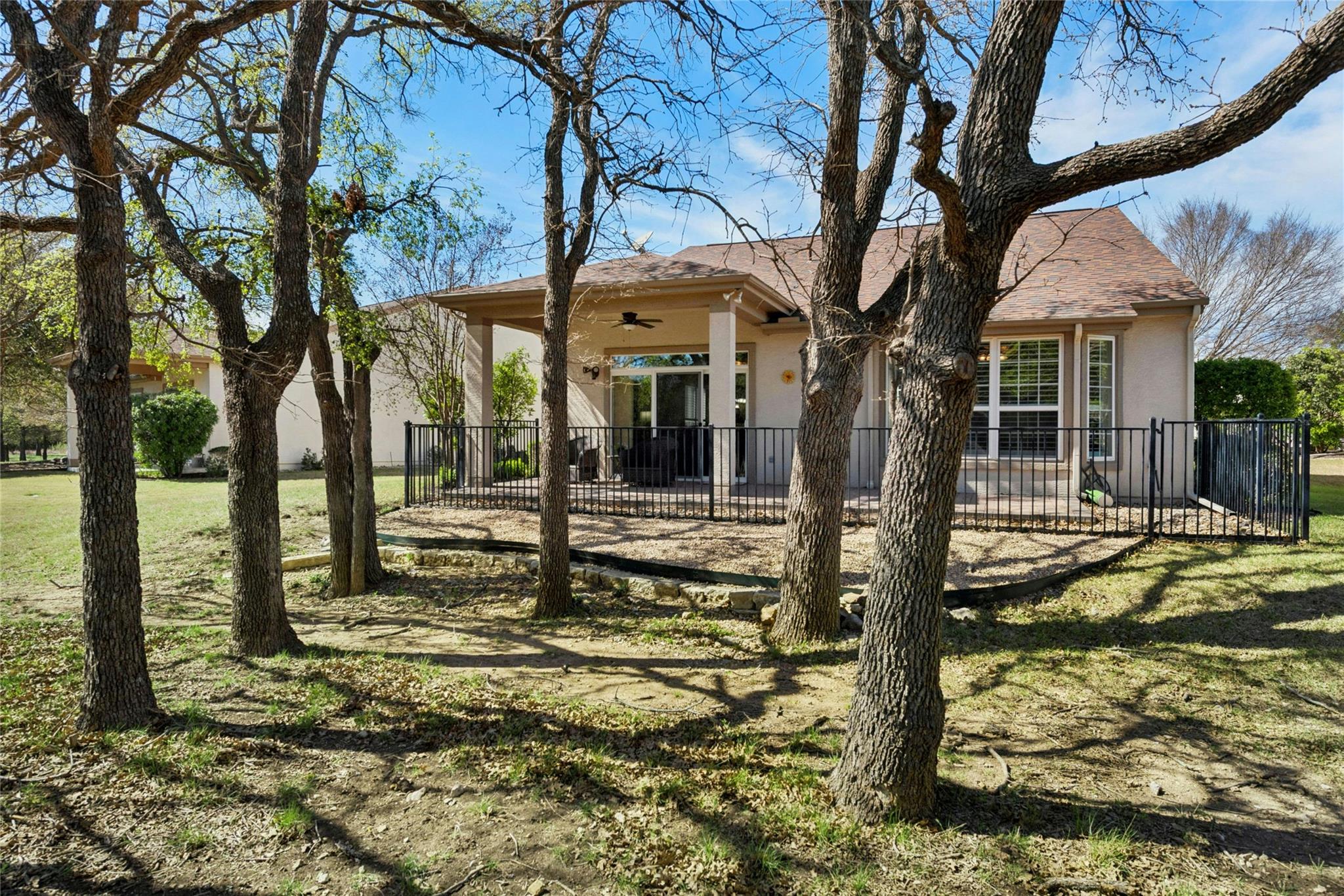 213 Crockett Loop, Georgetown, TX 78633