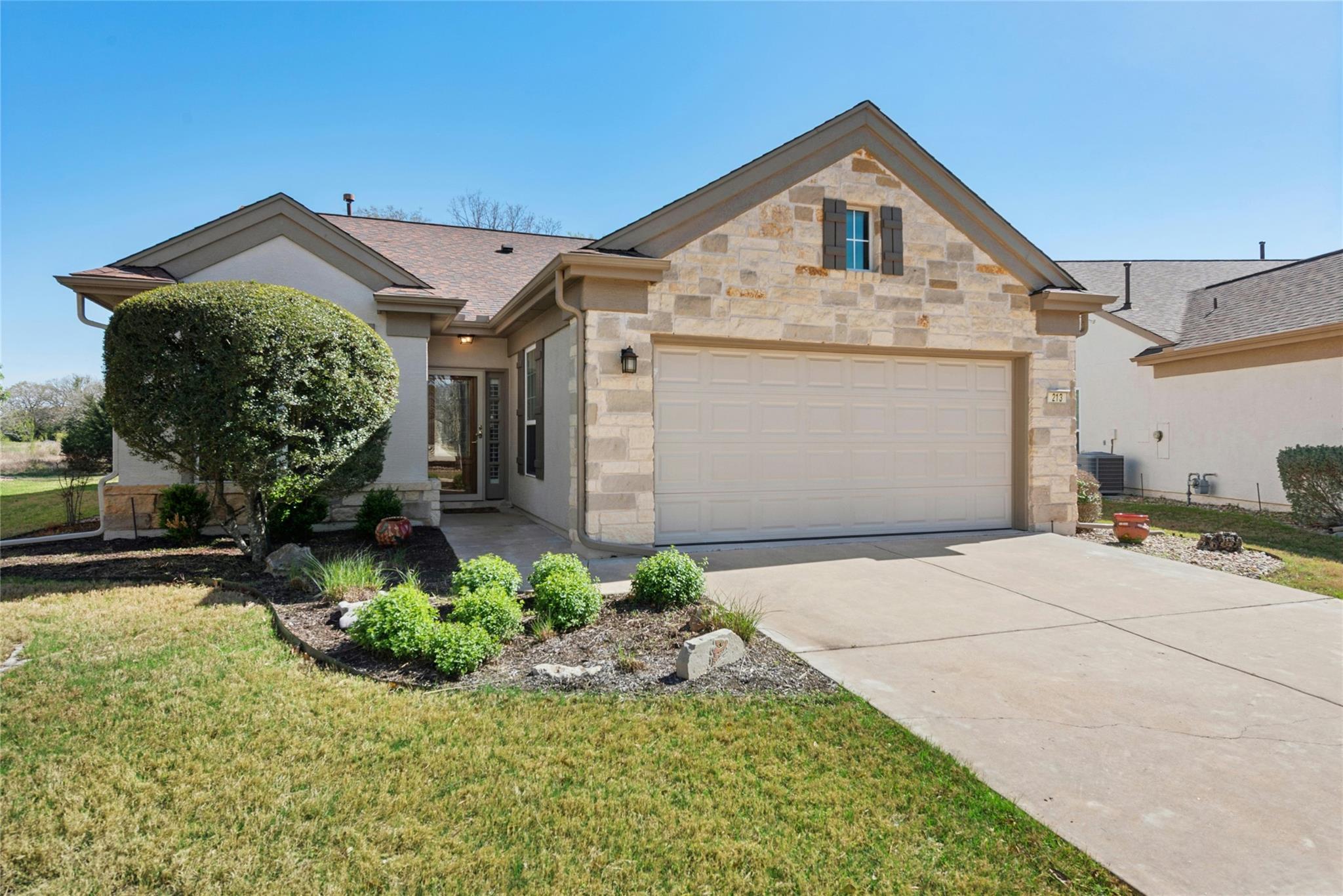 213 Crockett Loop, Georgetown, TX 78633