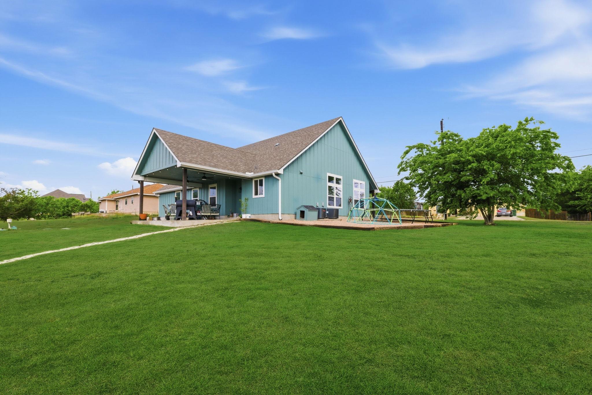 114 Ryleas Ct, San Marcos, TX 78666