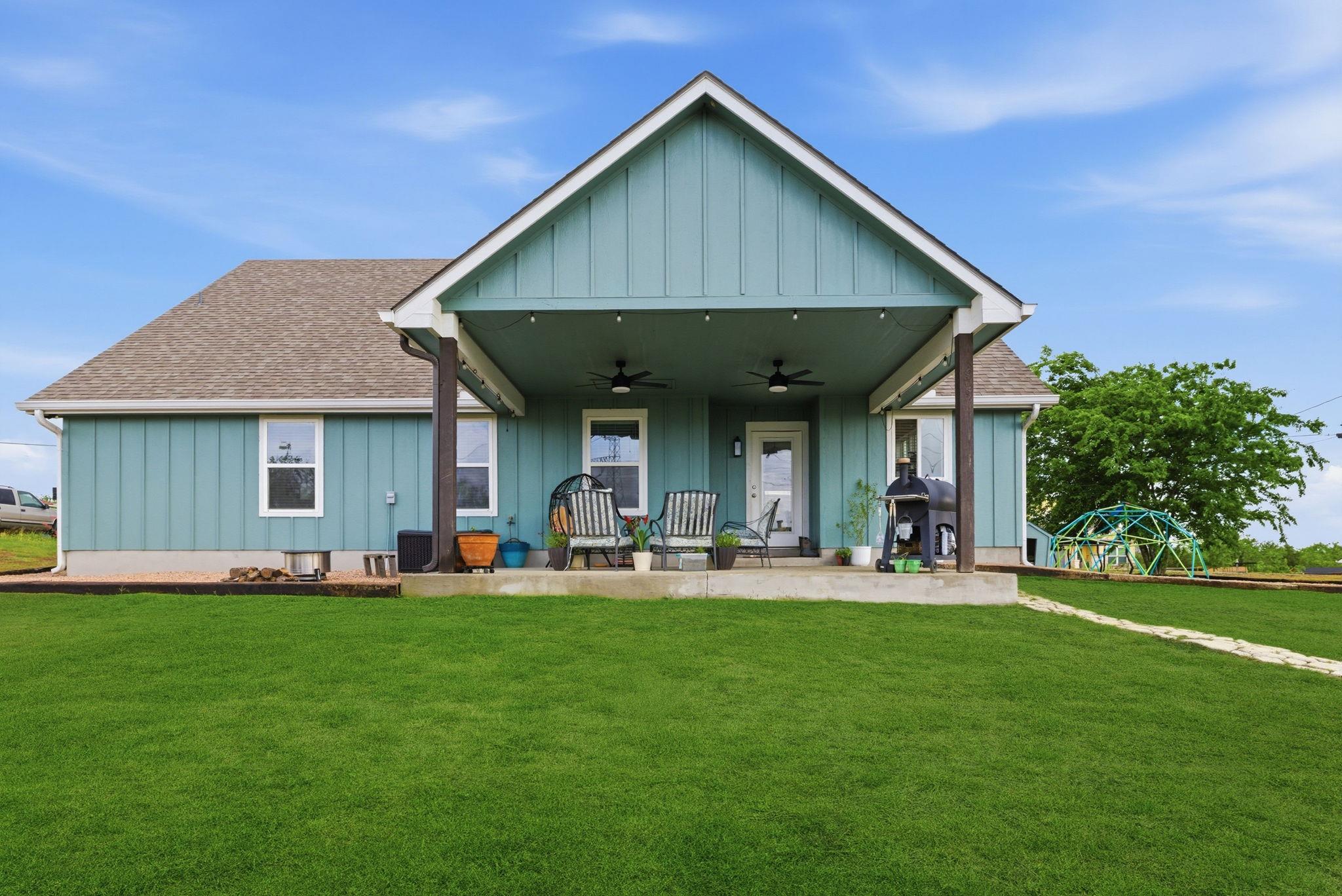 114 Ryleas Ct, San Marcos, TX 78666