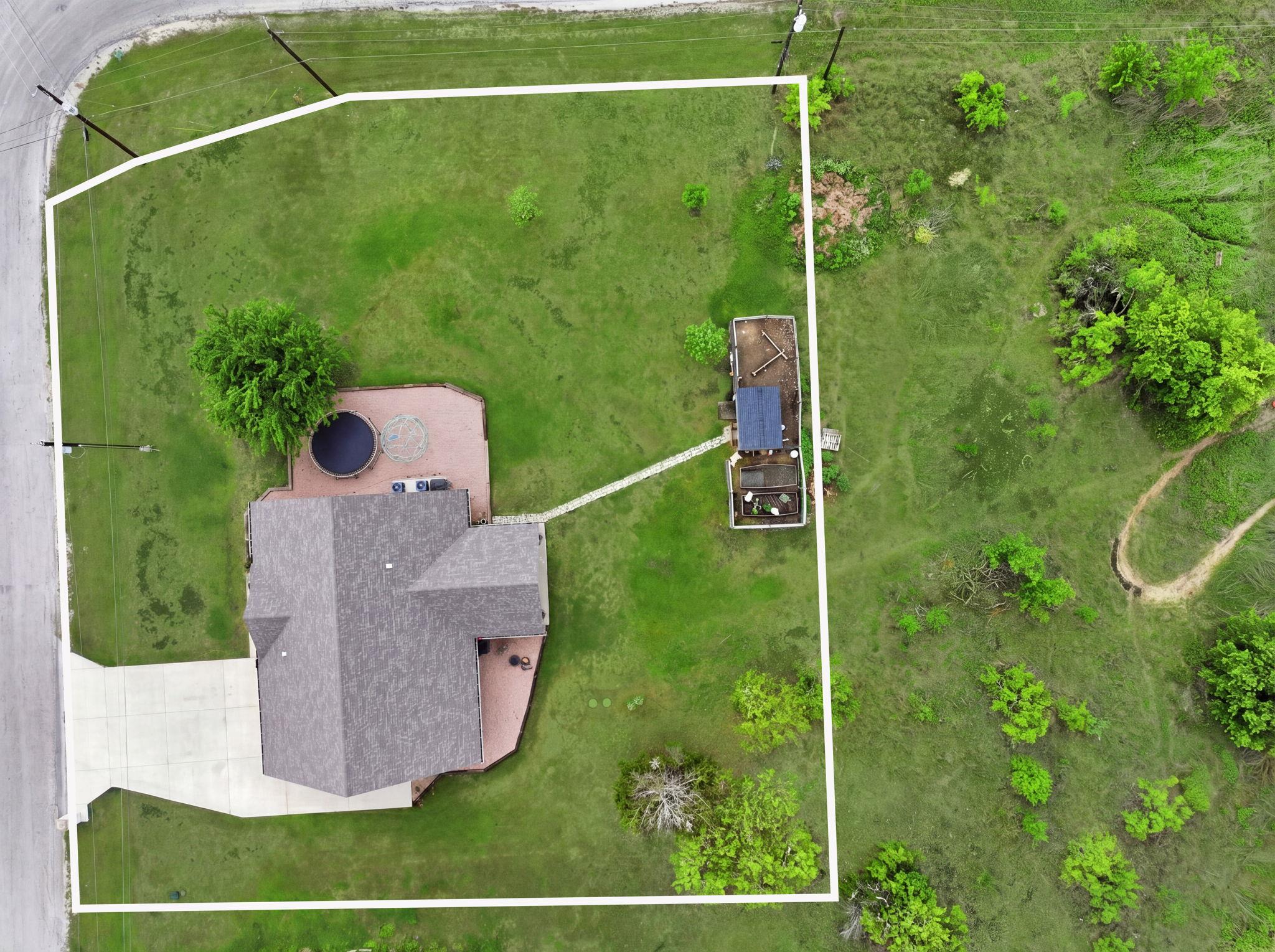 114 Ryleas Ct, San Marcos, TX 78666