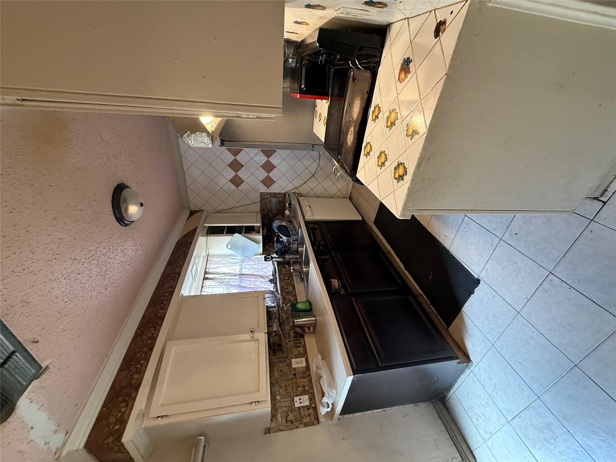 9515 Aberdeen Way, Austin, TX 78753