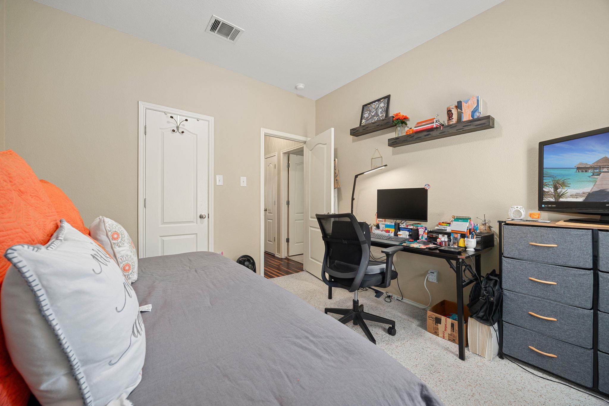 1009 Zeus Cir, Round Rock, TX 78665