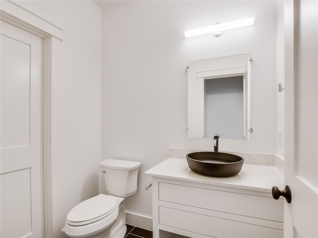 416 Stagecoach Trl, San Marcos, TX 78666