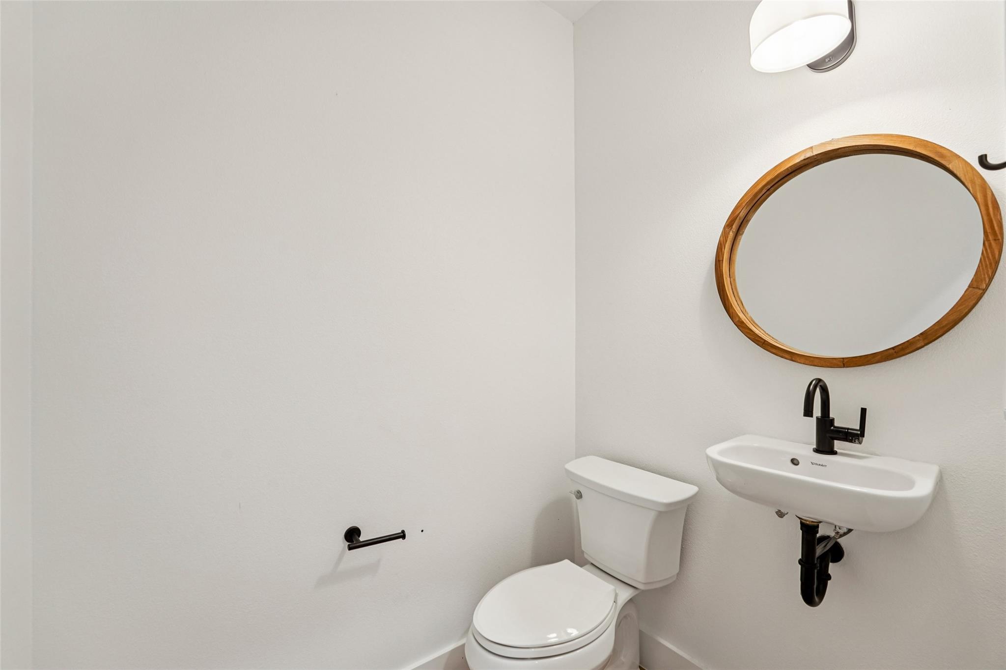 416 Stagecoach Trl, San Marcos, TX 78666