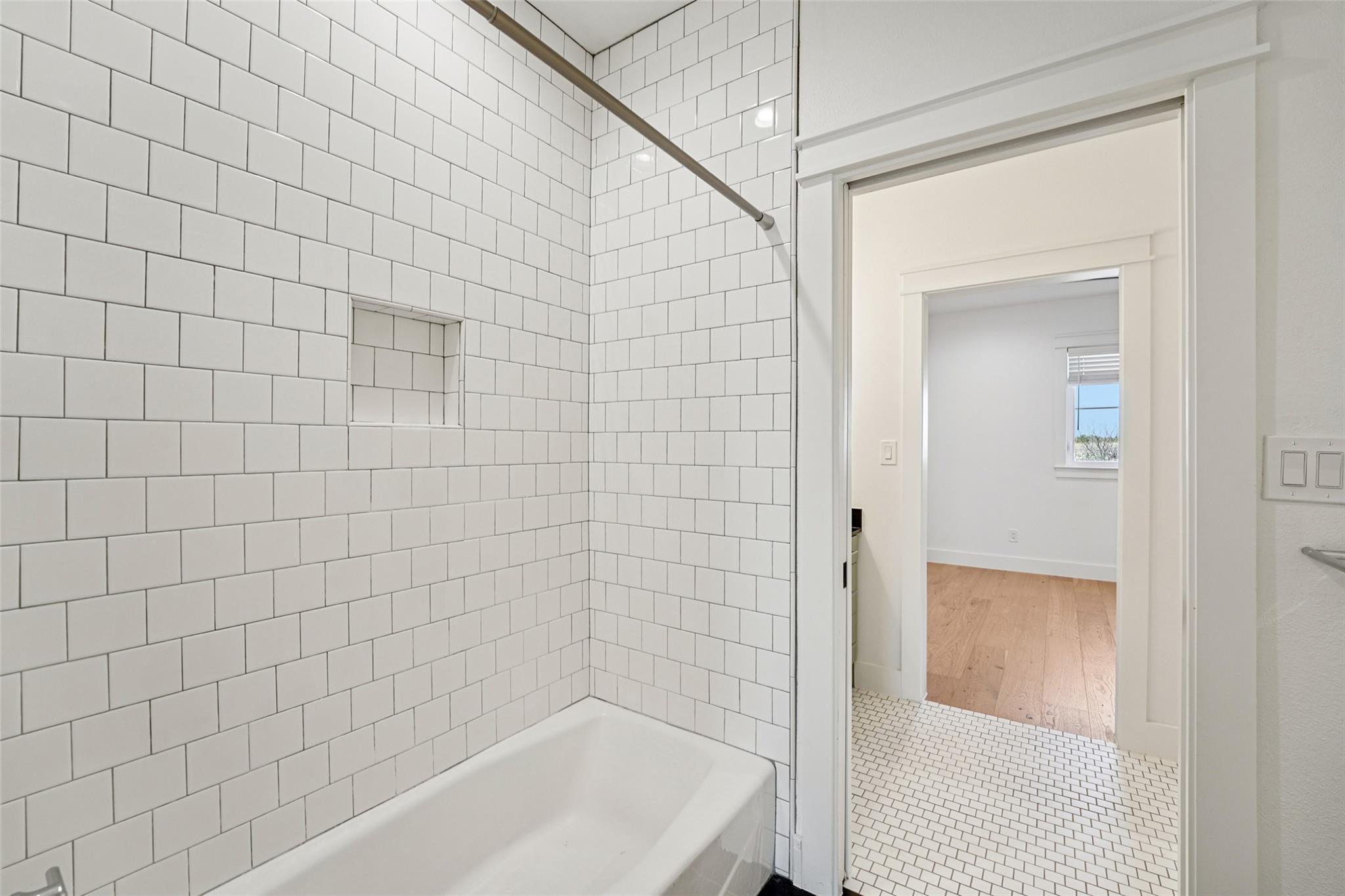 416 Stagecoach Trl, San Marcos, TX 78666