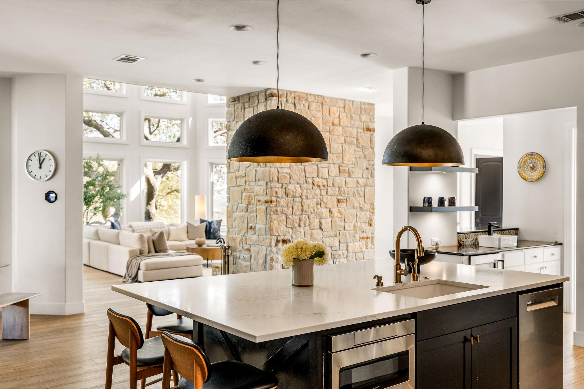 3704 Agape Ln, Austin, TX 78735