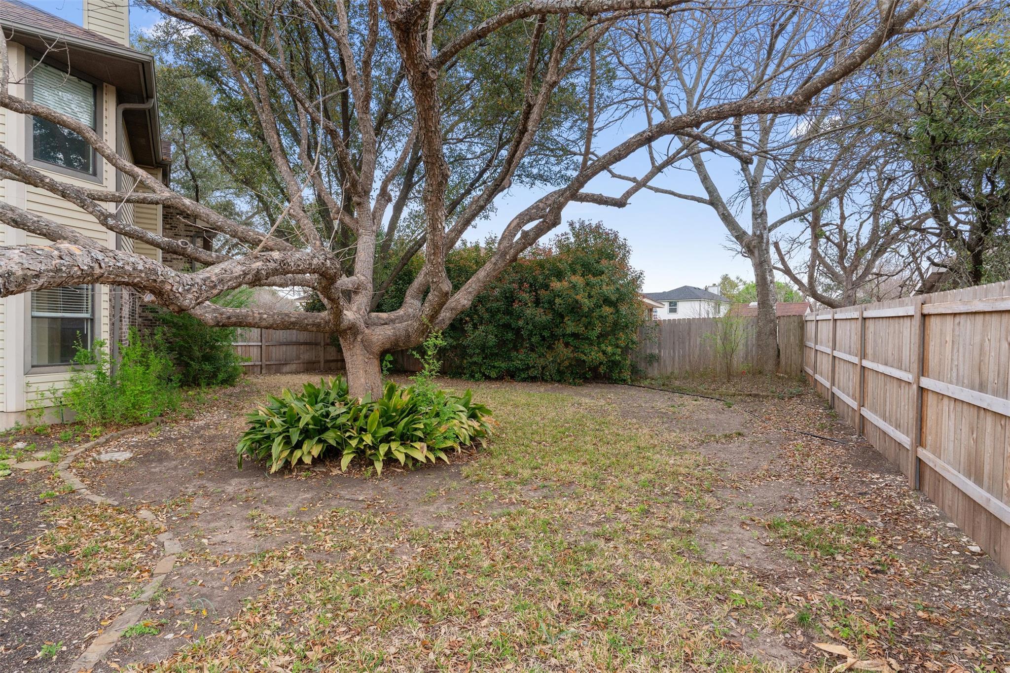 7902 Cahill Dr, Austin, TX 78729