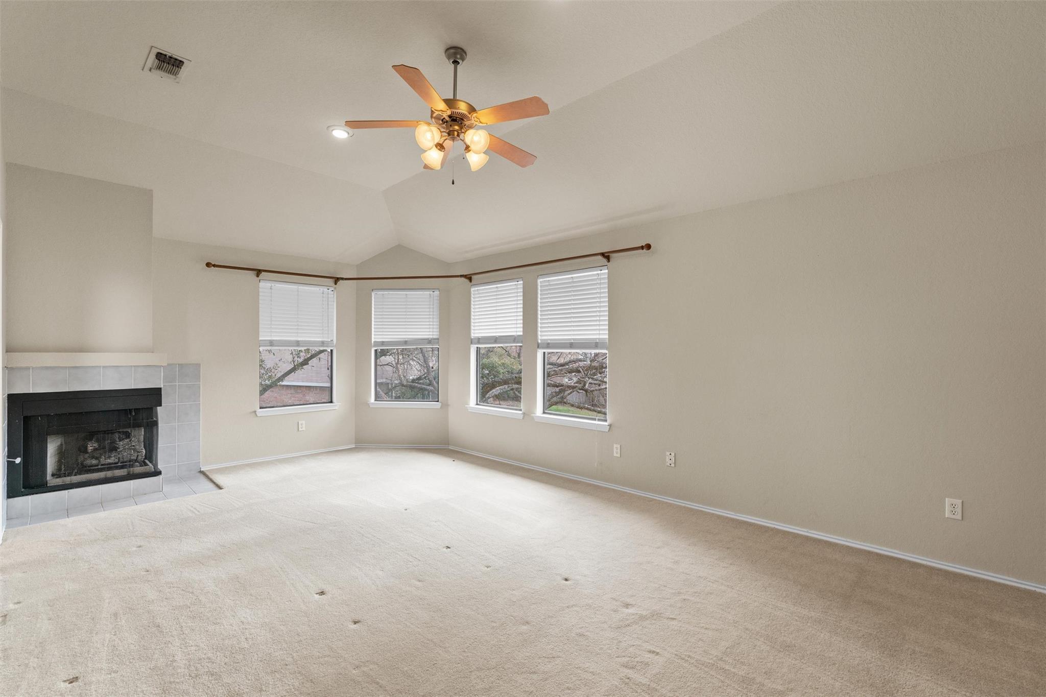 7902 Cahill Dr, Austin, TX 78729