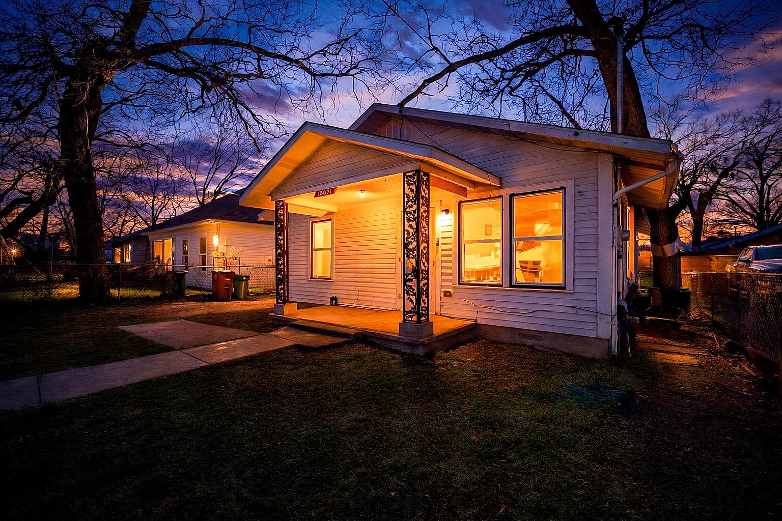 1507 1/2 Holly St, Austin, TX 78702