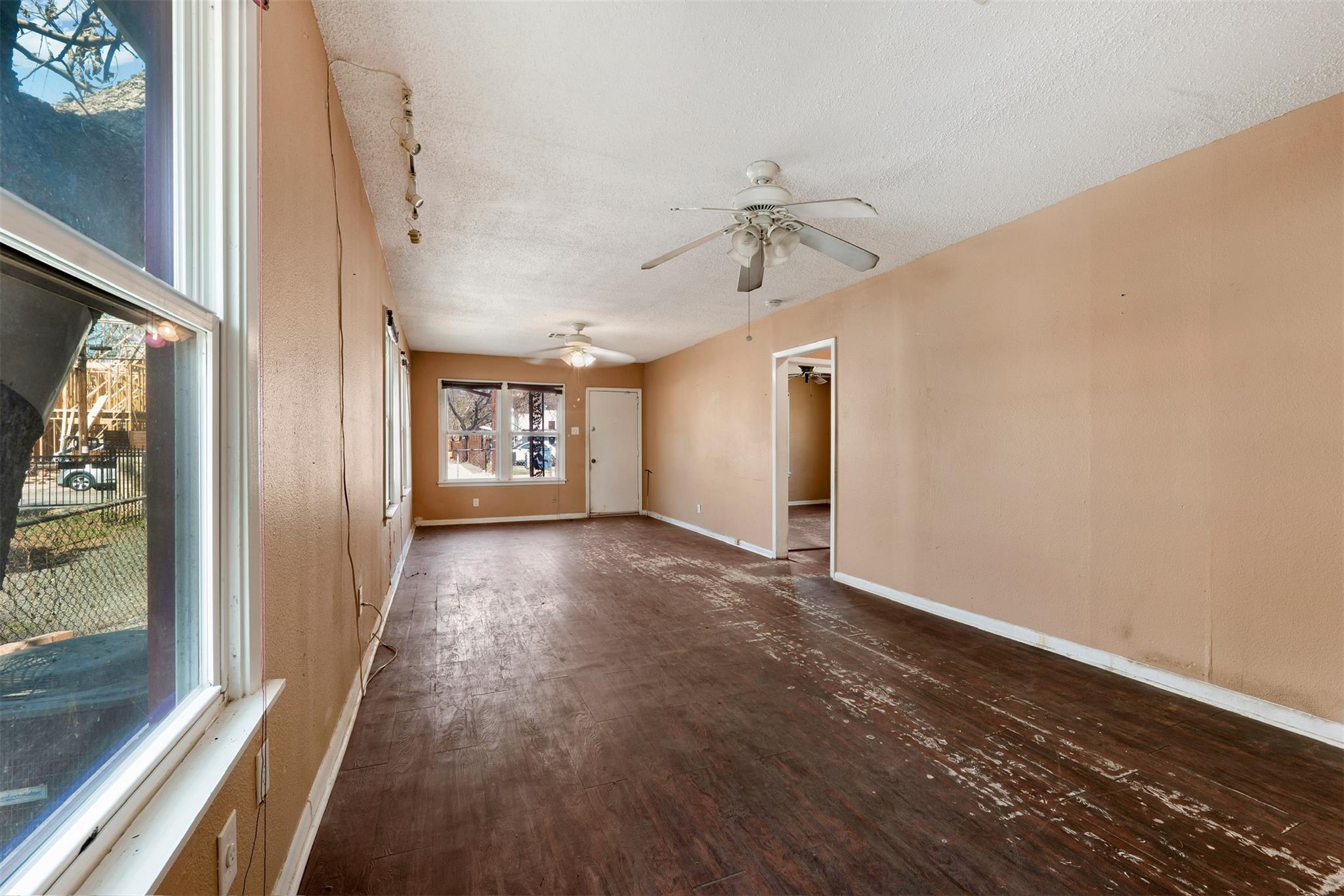 1507 1/2 Holly St, Austin, TX 78702