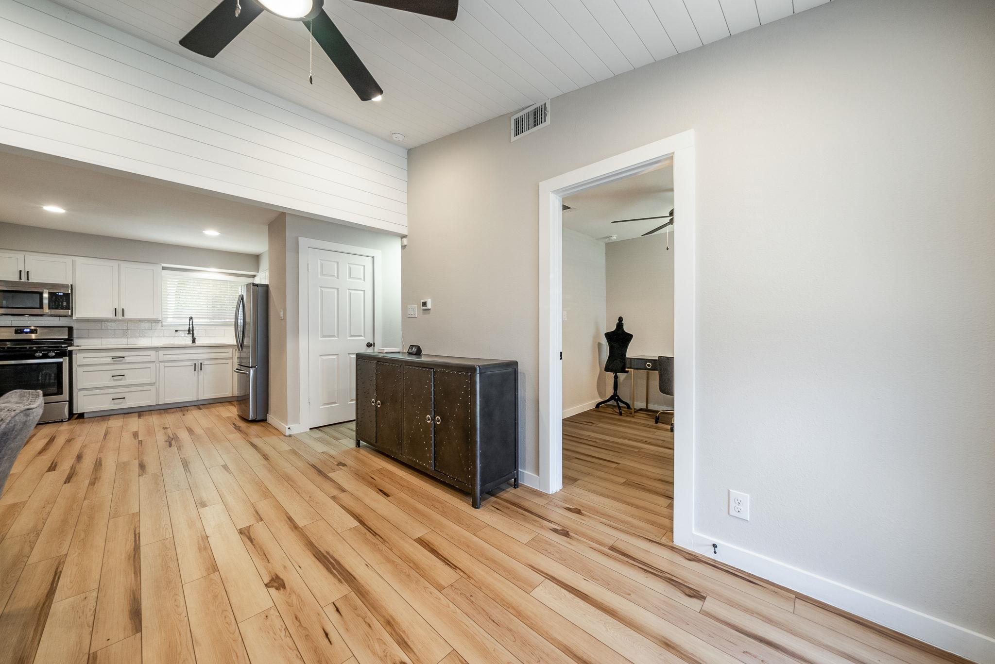 7003 Cherry Meadow Dr, Austin, TX 78745