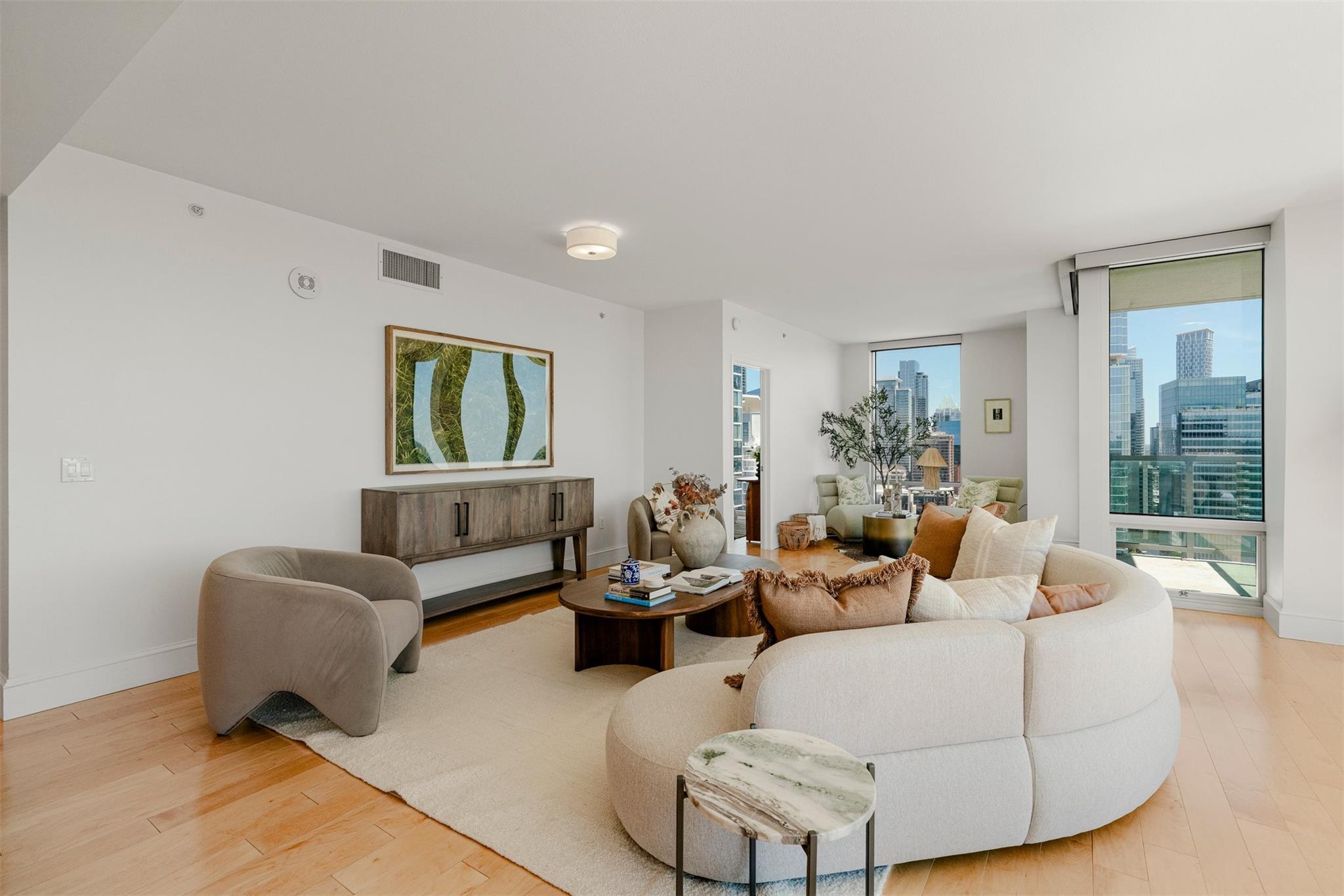 300 Bowie St # 2902, Austin, TX 78703