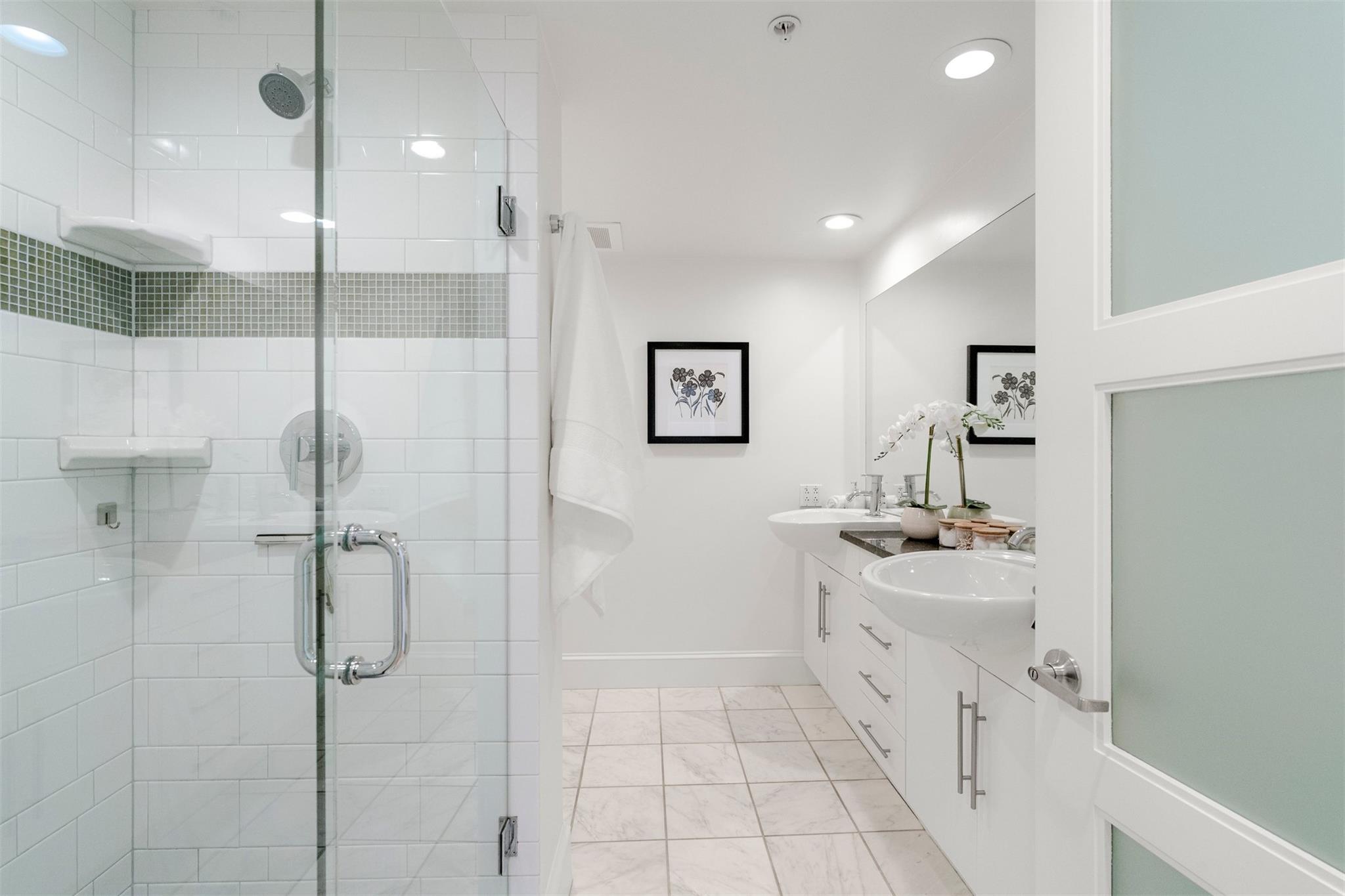 300 Bowie St # 2902, Austin, TX 78703