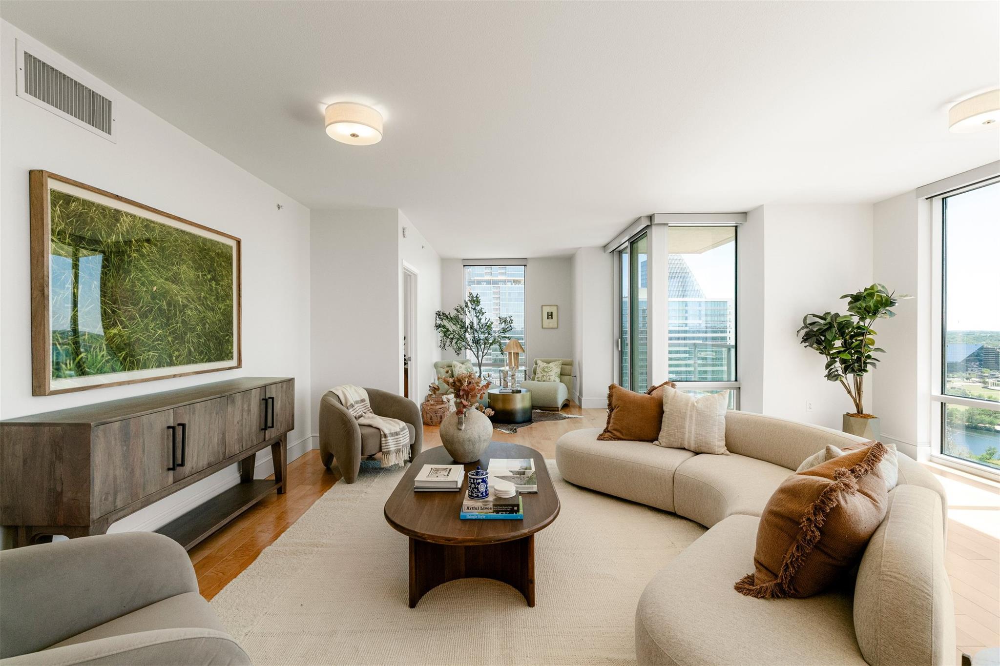 300 Bowie St # 2902, Austin, TX 78703