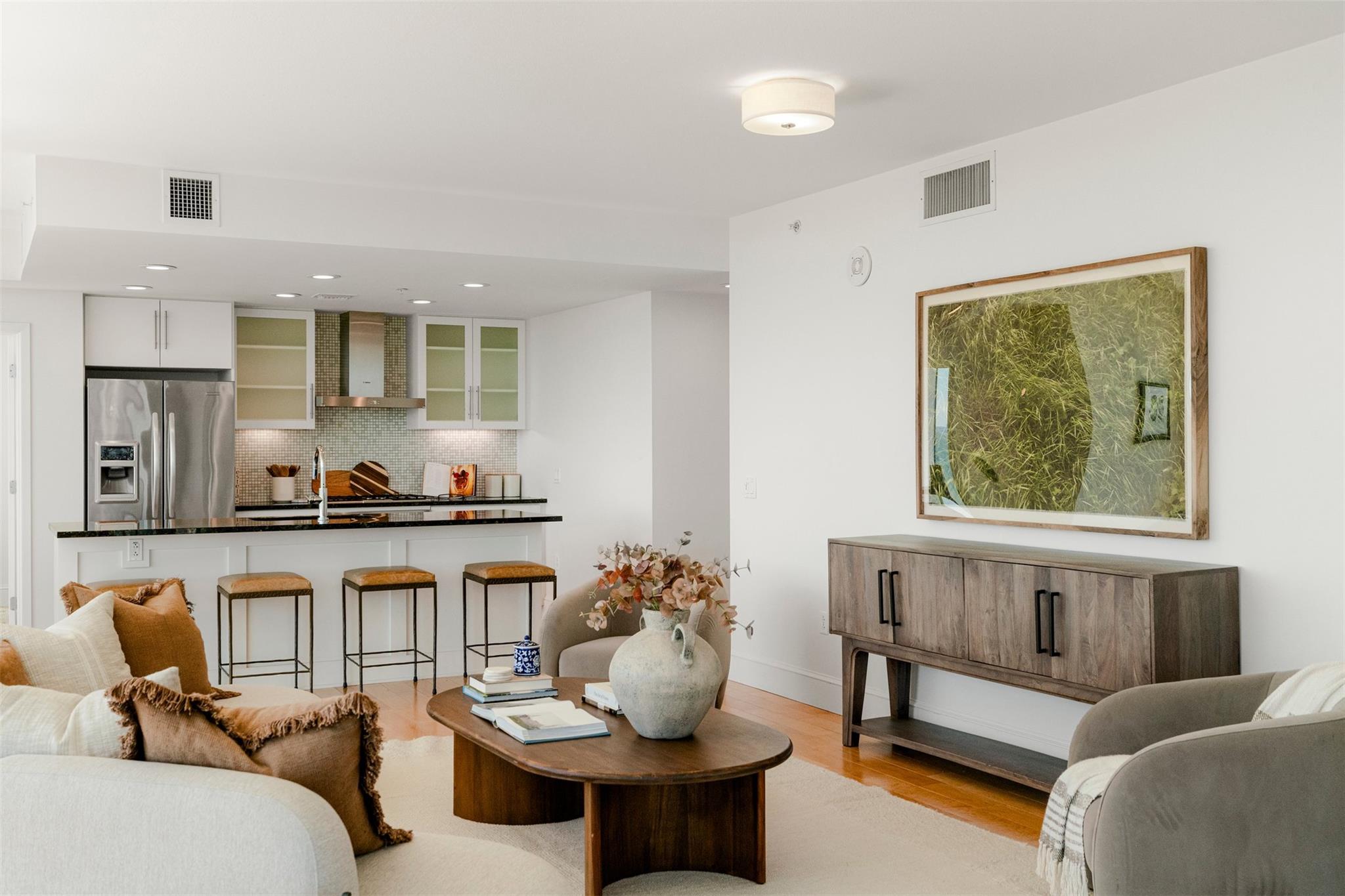 300 Bowie St # 2902, Austin, TX 78703