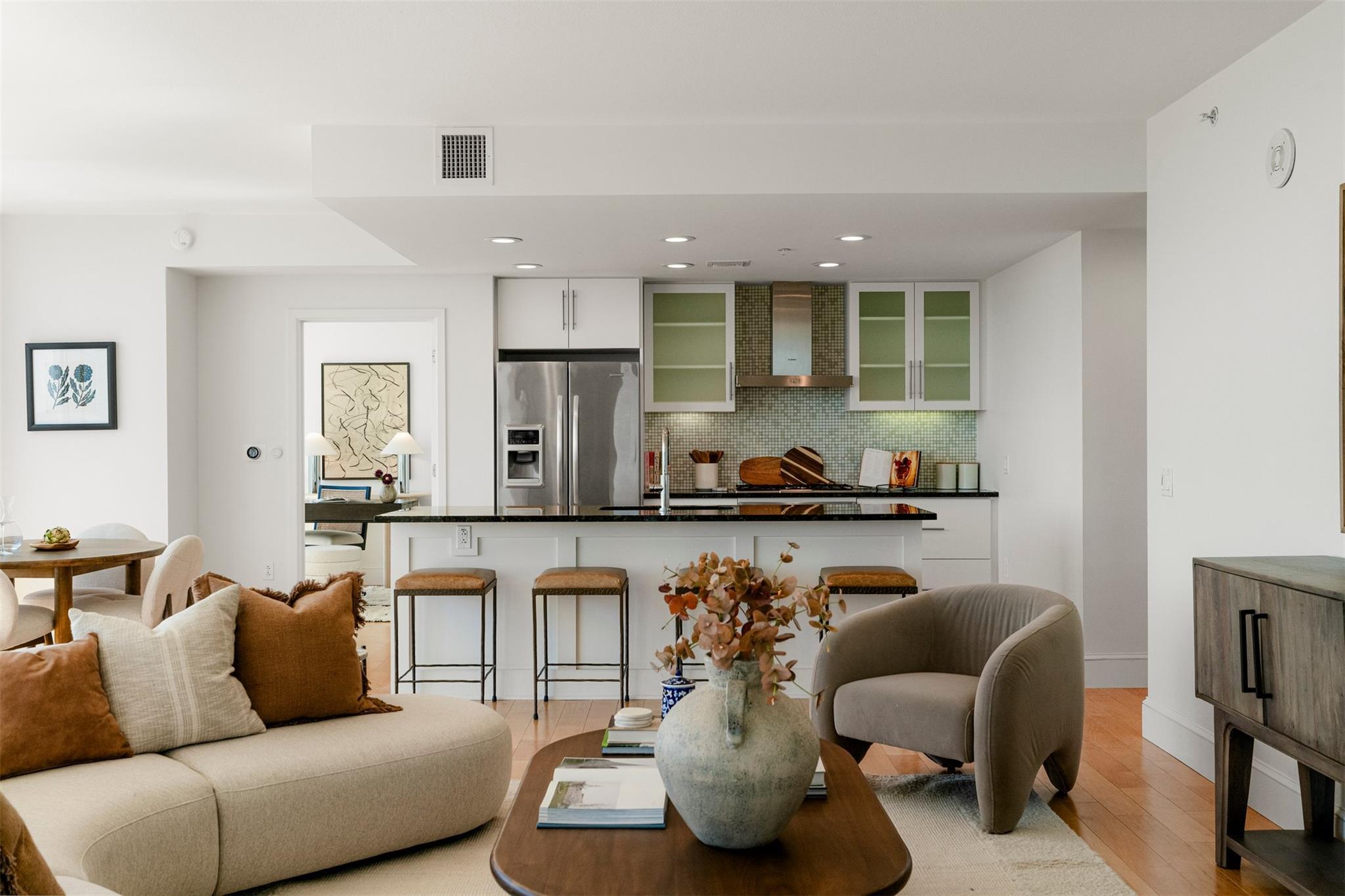 300 Bowie St # 2902, Austin, TX 78703