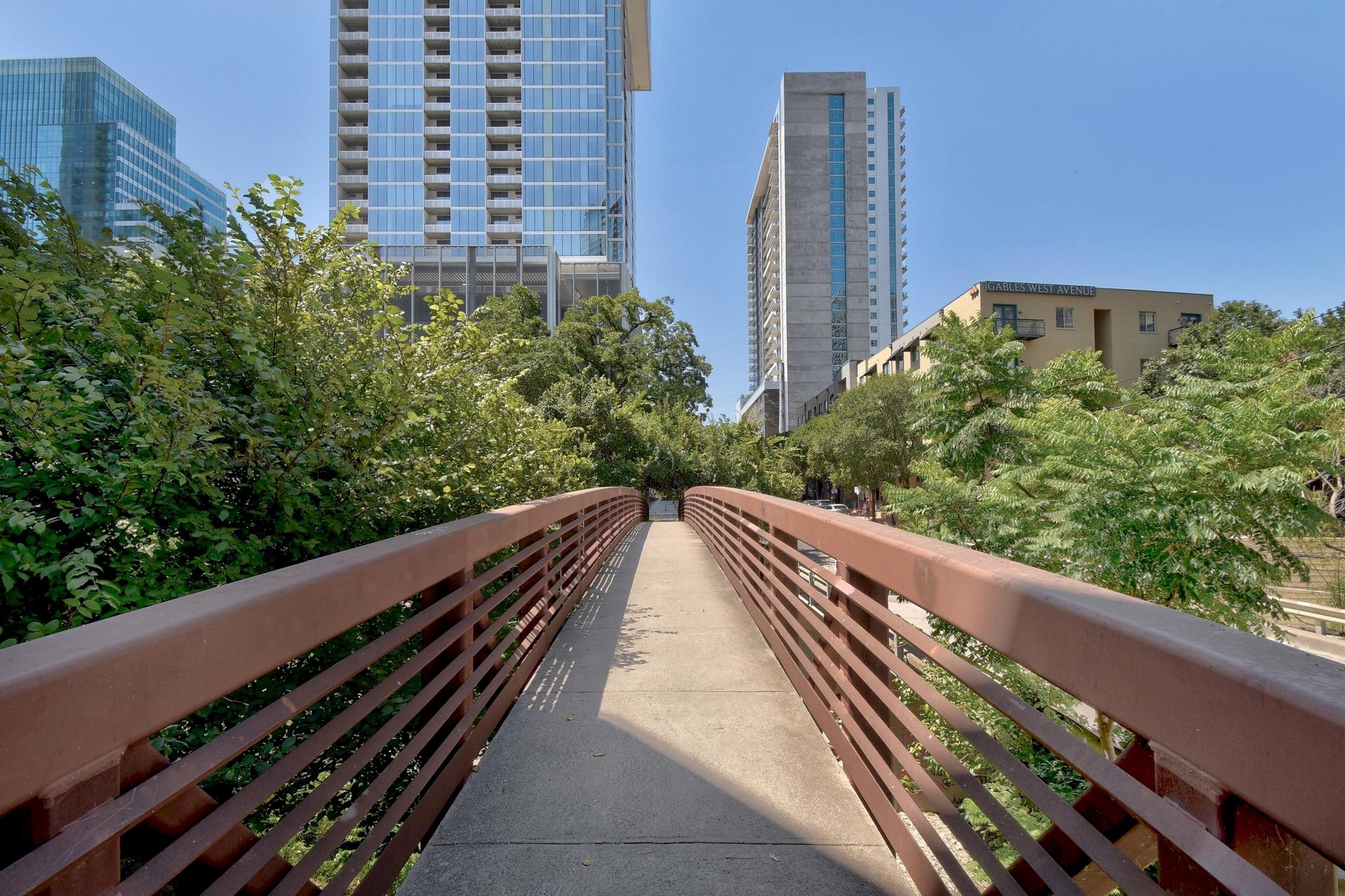 300 Bowie St # 2902, Austin, TX 78703