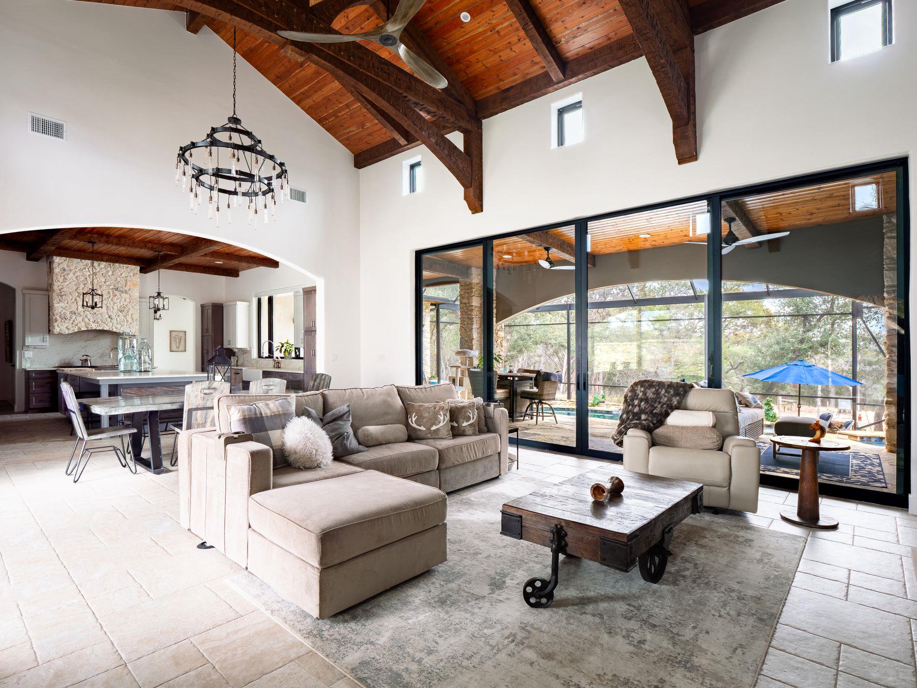 435 Gardenia Dr, Wimberley, TX 78676