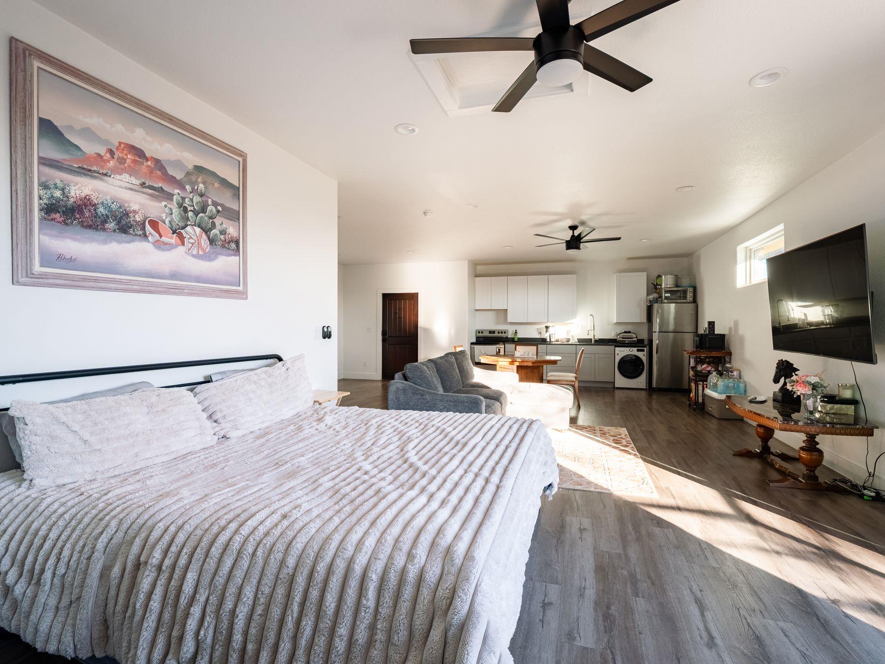 435 Gardenia Dr, Wimberley, TX 78676