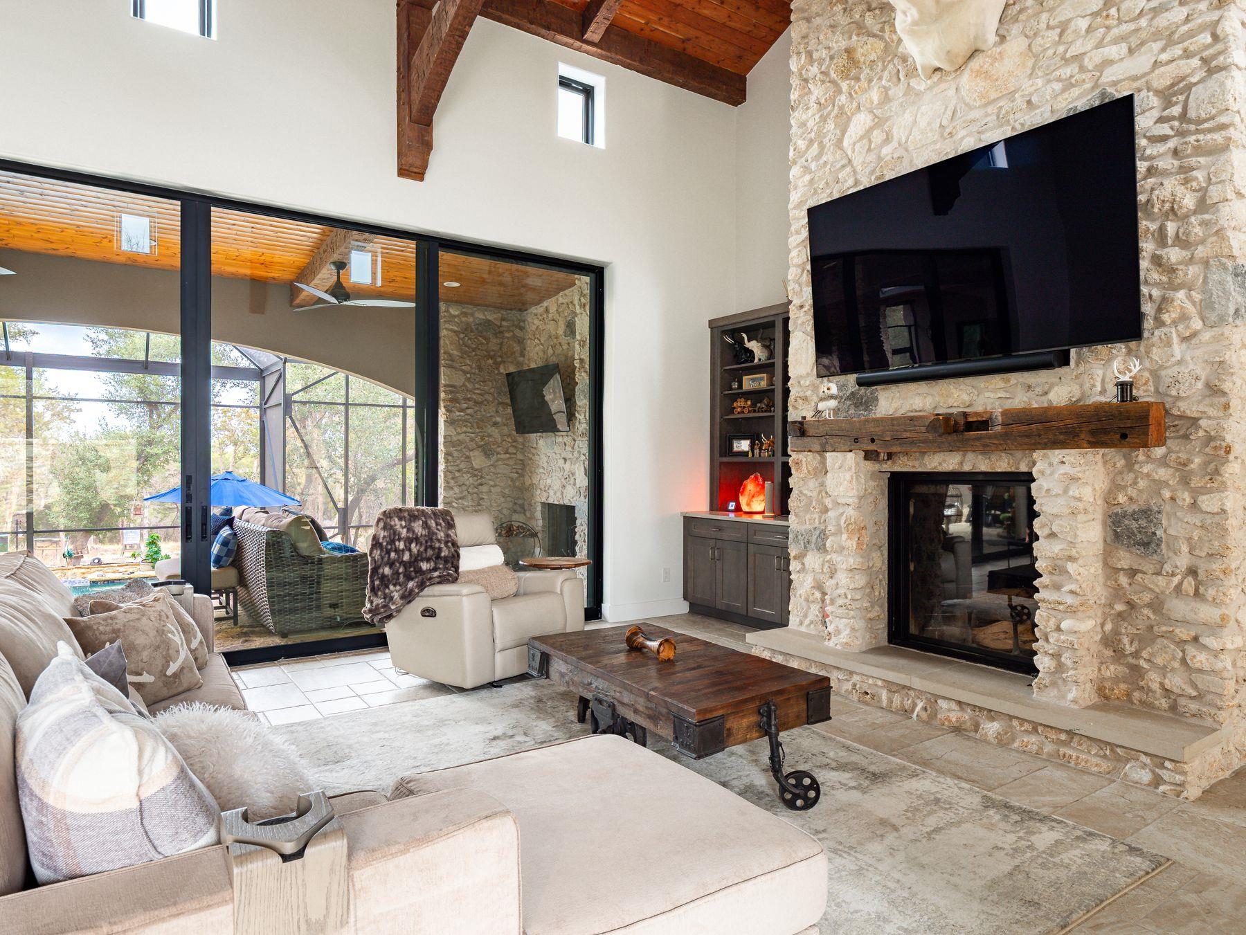 435 Gardenia Dr, Wimberley, TX 78676