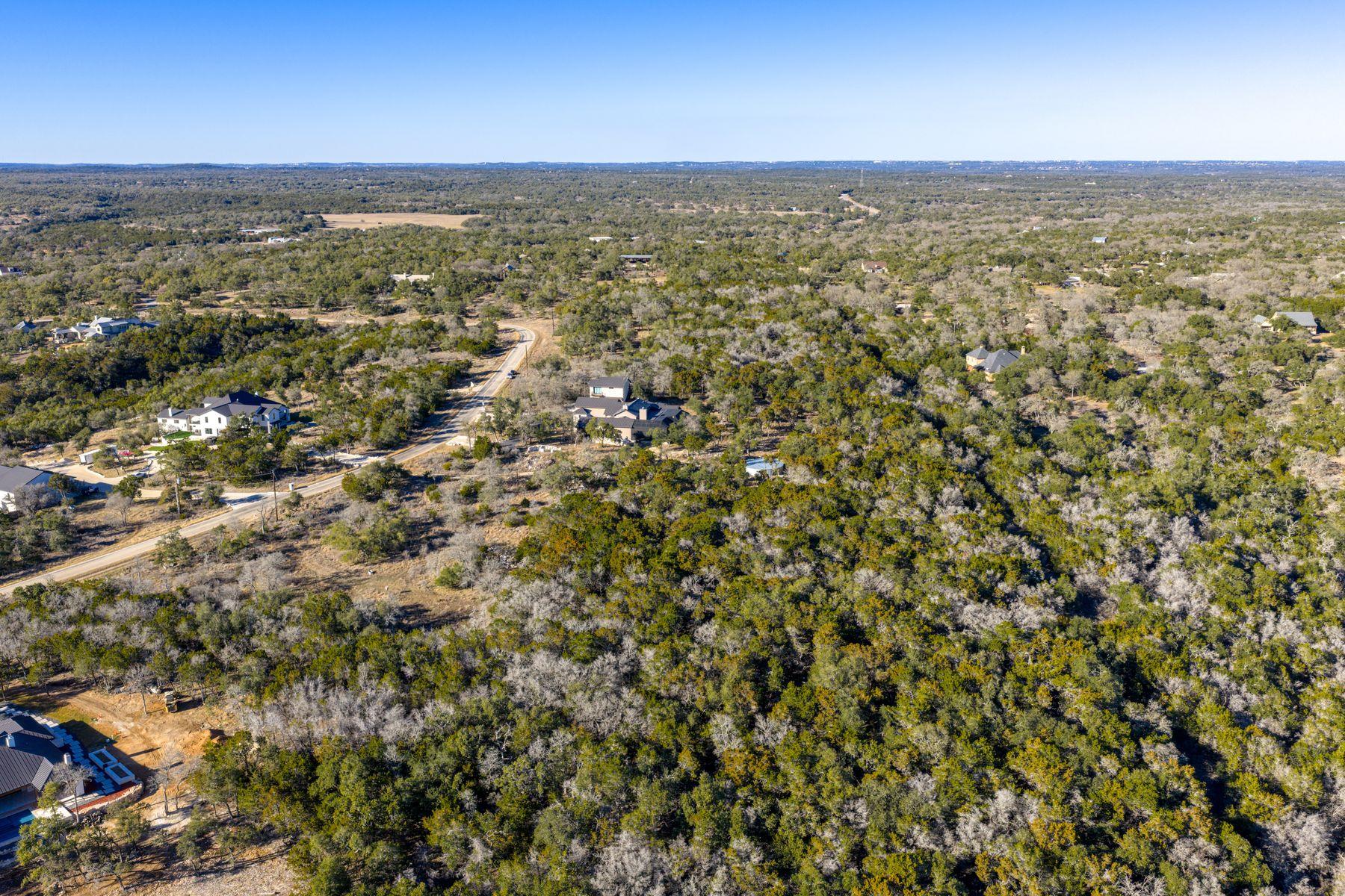 435 Gardenia Dr, Wimberley, TX 78676