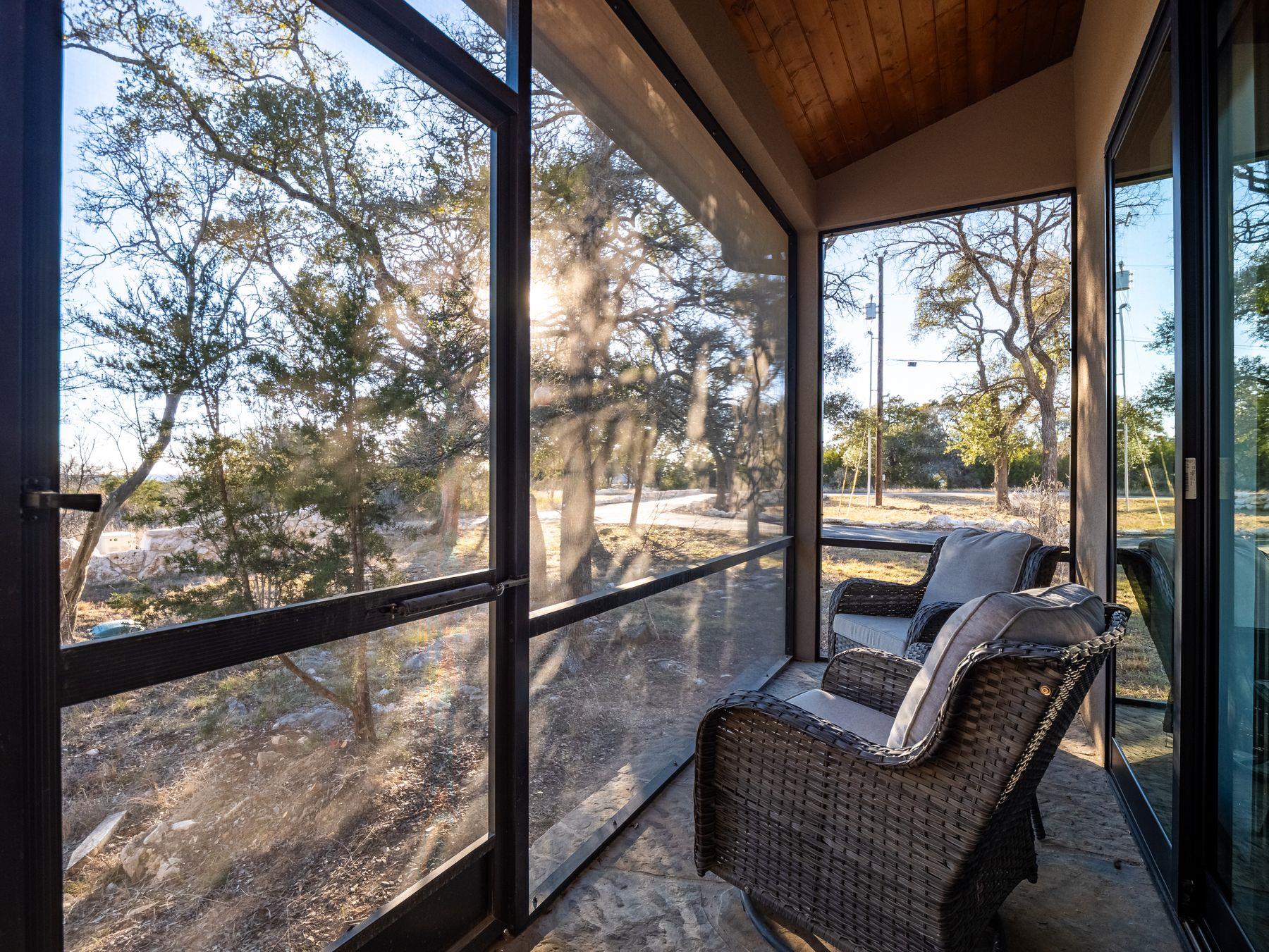 435 Gardenia Dr, Wimberley, TX 78676