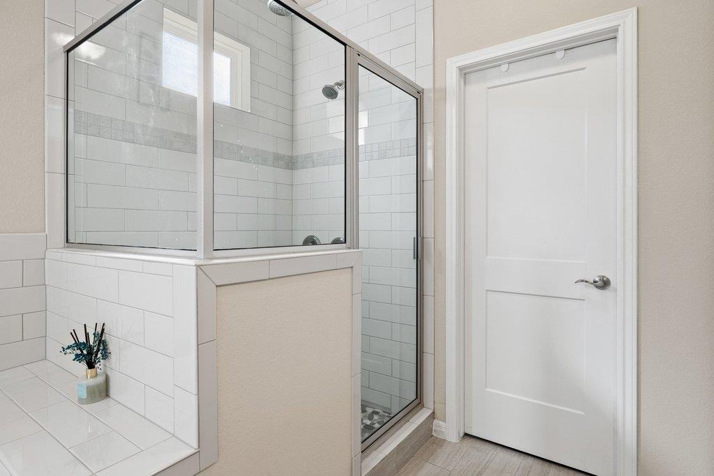 1720 Prather St, Taylor, TX 76574