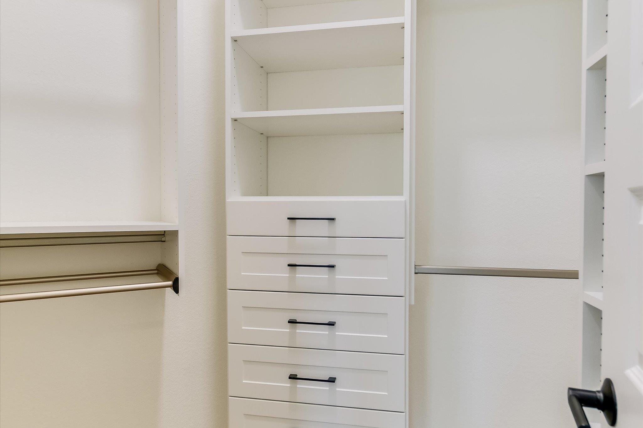 4300 Allenbrook Dr, Pflugerville, TX 78660