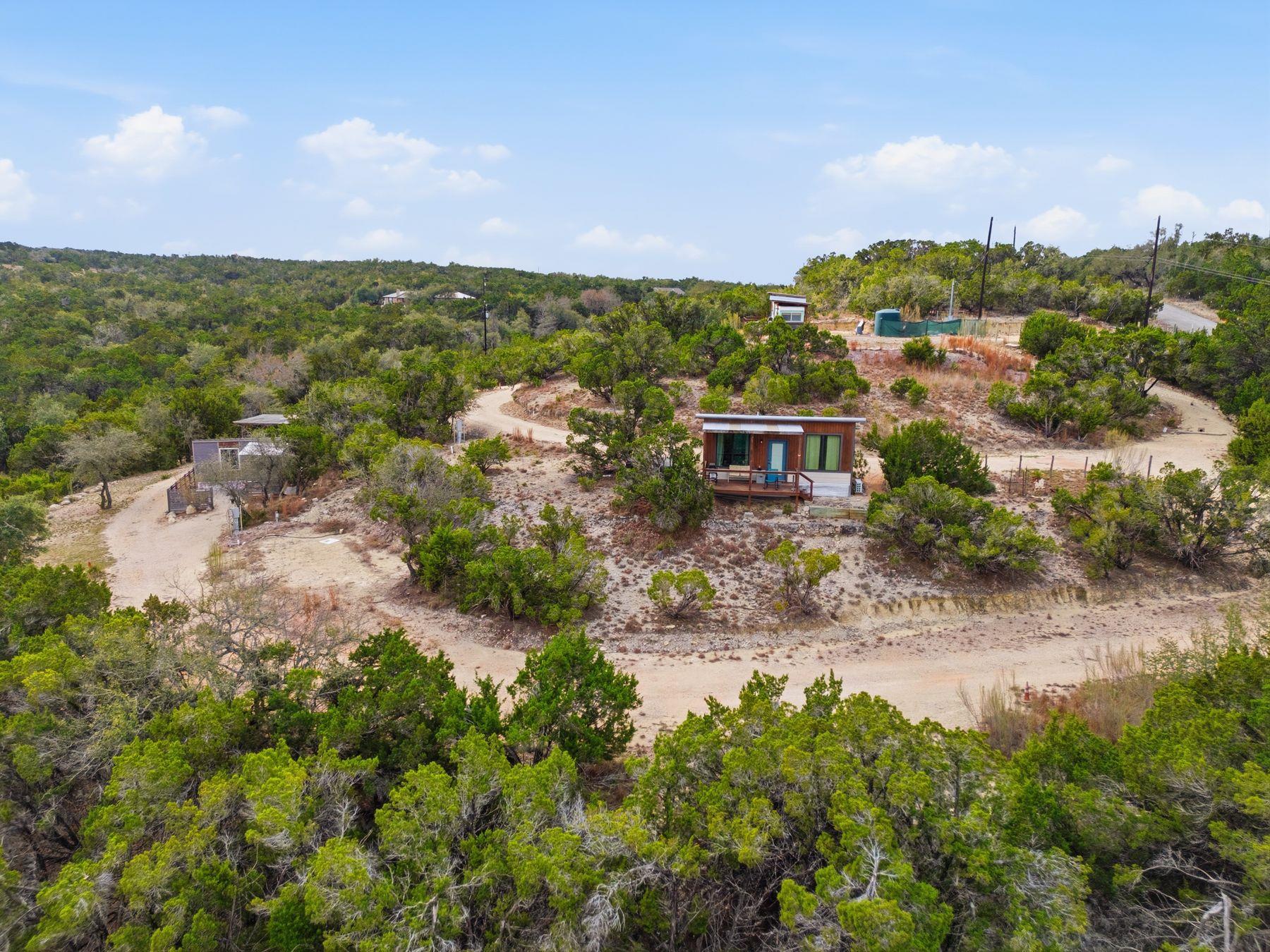530 Pioneer Trl, Dripping Springs, TX 78620