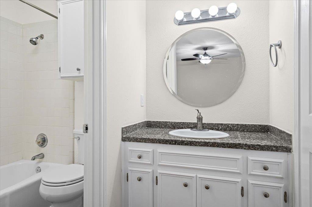 361 Fantail Loop # B, Austin, TX 78734