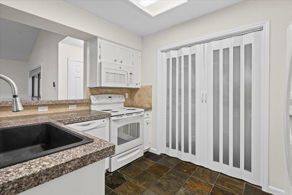 361 Fantail Loop # B, Austin, TX 78734