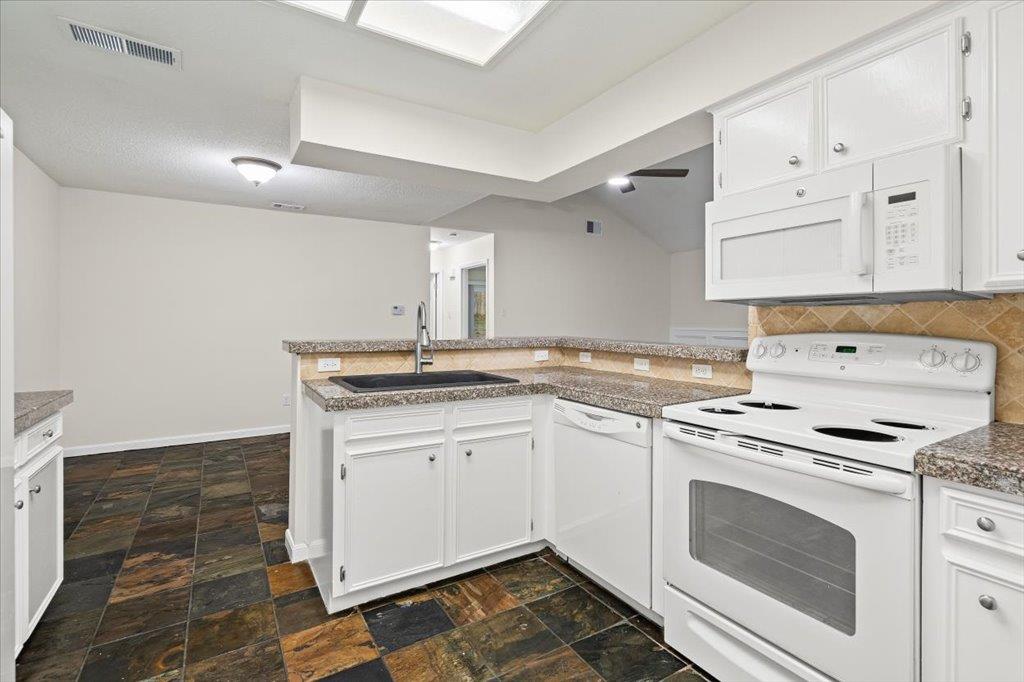 361 Fantail Loop # B, Austin, TX 78734