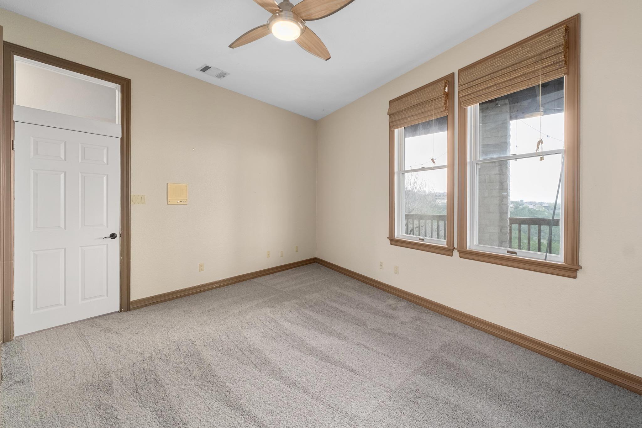 104 S Weston Ln, Austin, TX 78733