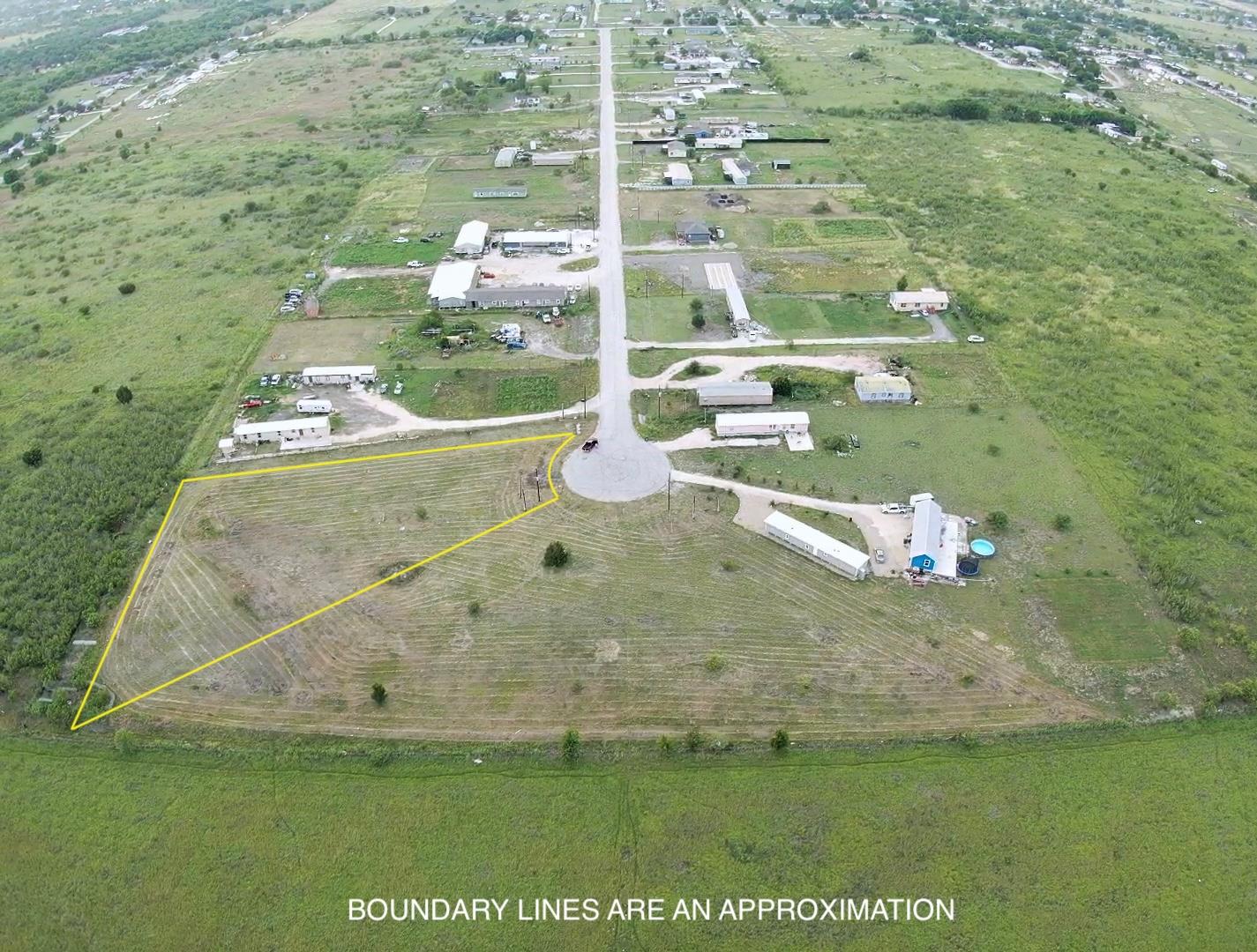 522 Running Bull Ln, Kyle, TX 78640