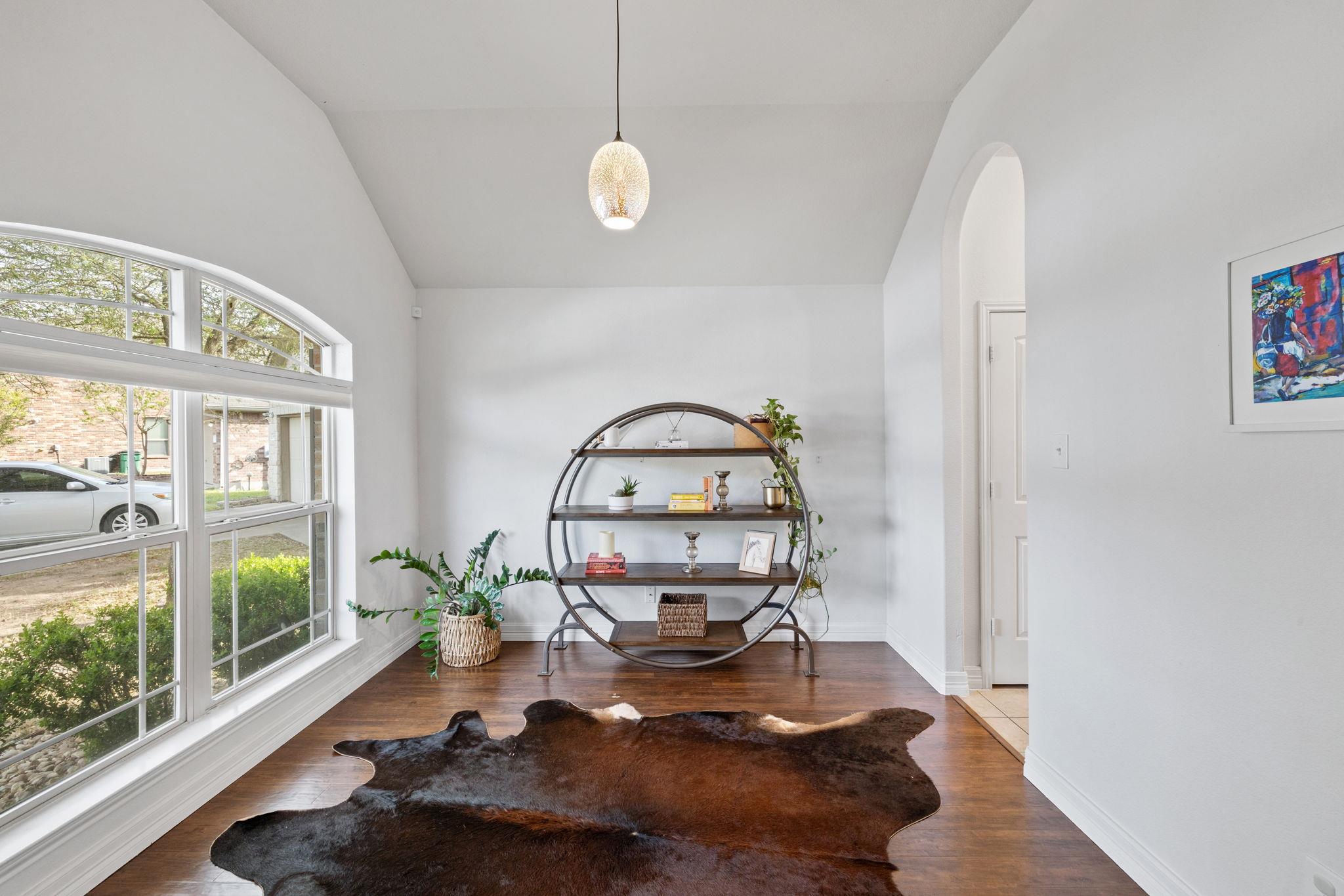 482 Travertine Trl, Buda, TX 78610