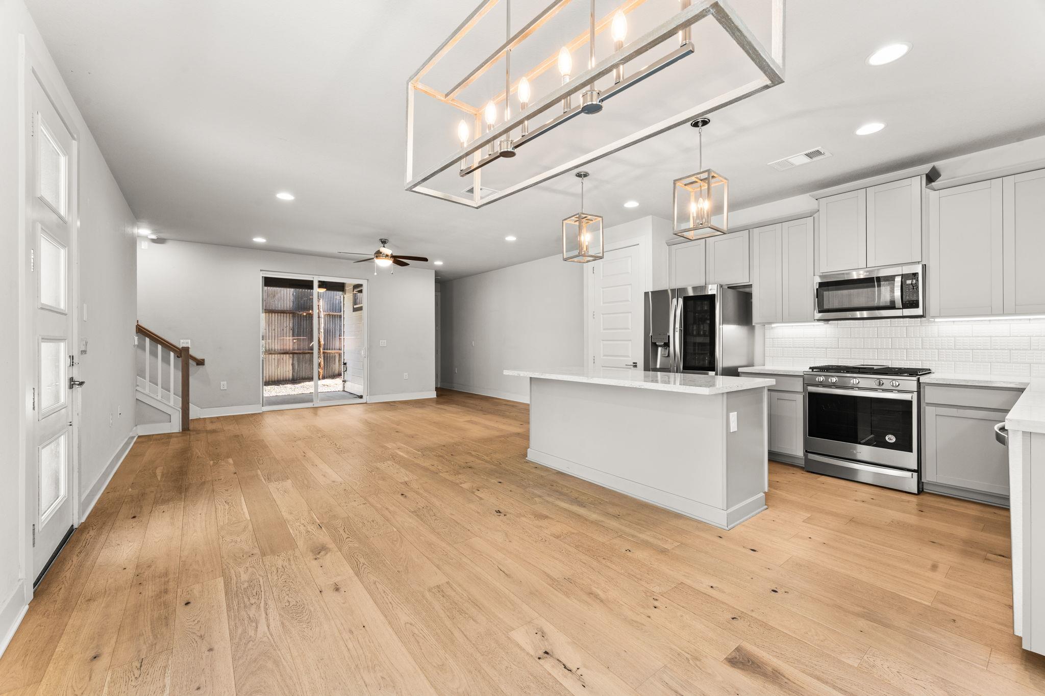 232 Lessin Ln # B, Austin, TX 78704