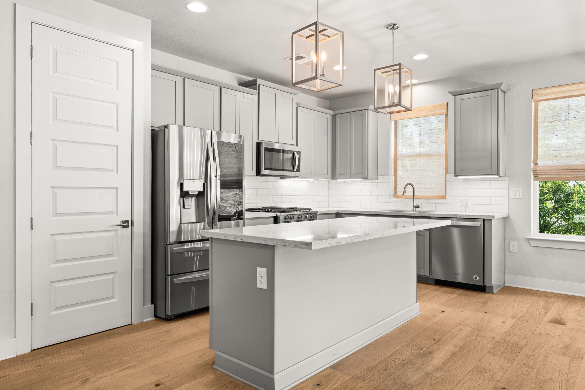 232 Lessin Ln # B, Austin, TX 78704