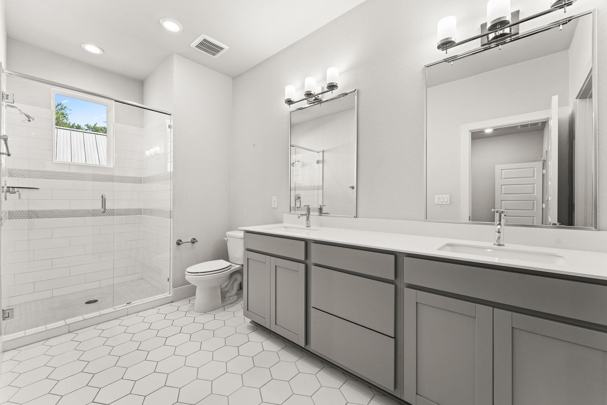 232 Lessin Ln # B, Austin, TX 78704