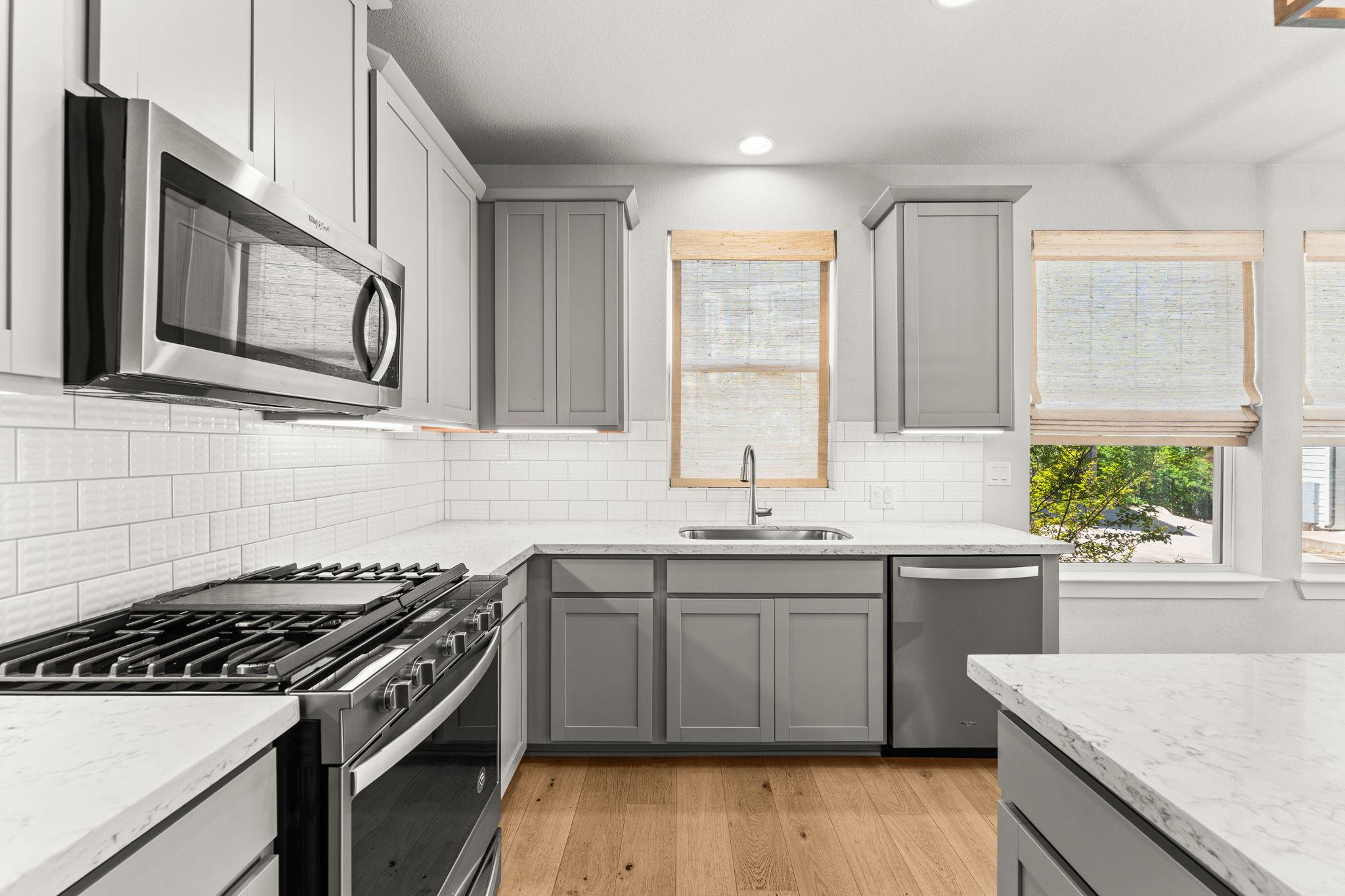 232 Lessin Ln # B, Austin, TX 78704