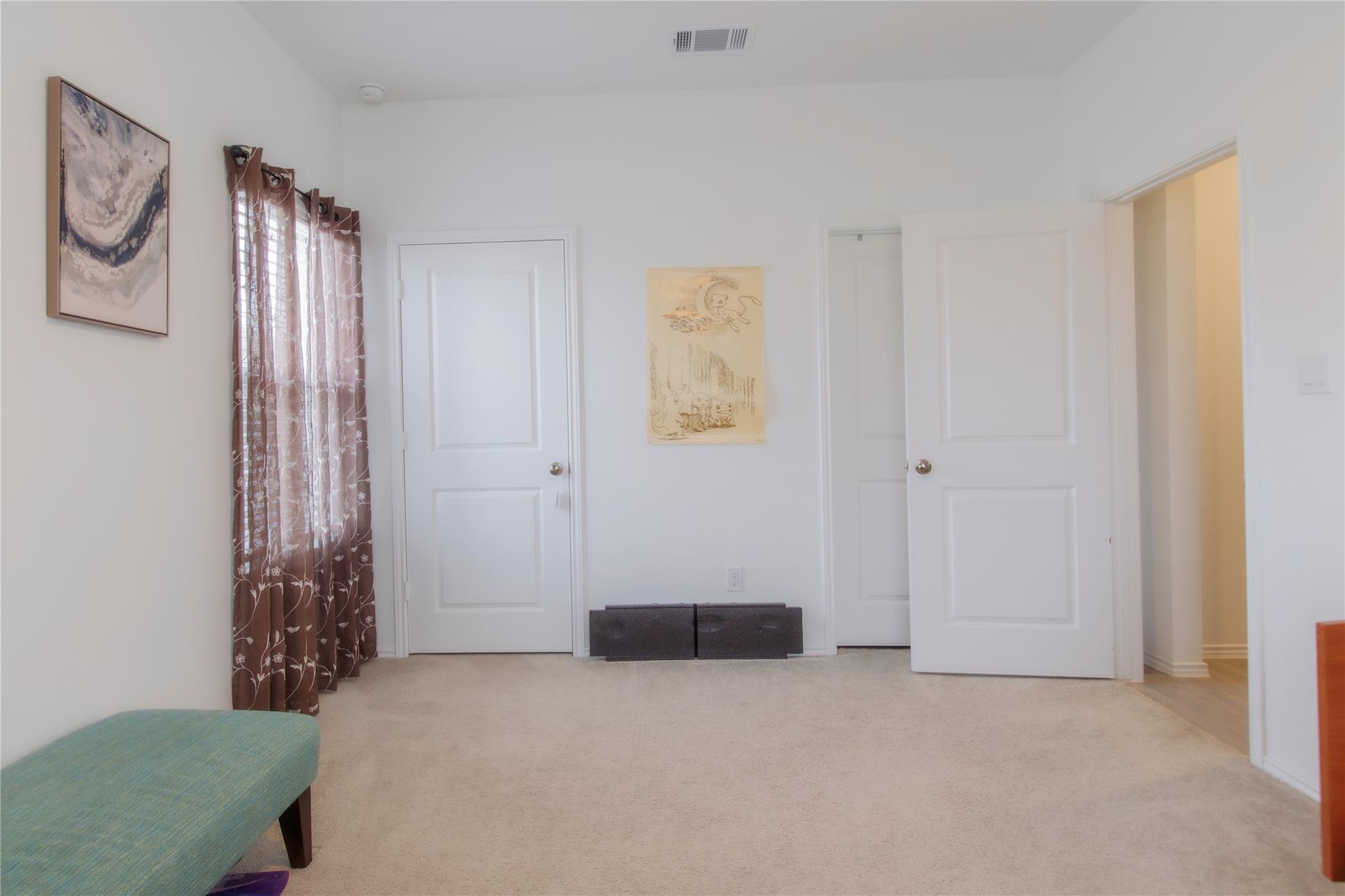 1404 Aquilla Dr, Leander, TX 78641