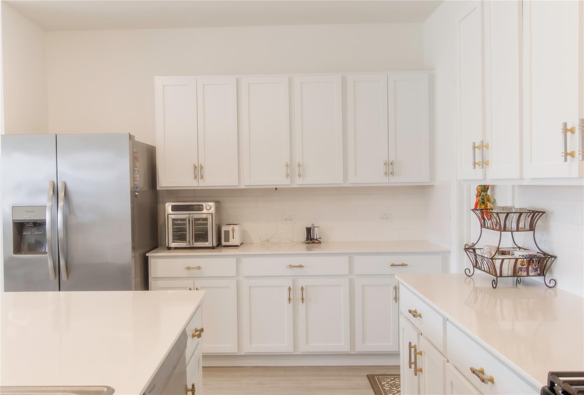 1404 Aquilla Dr, Leander, TX 78641