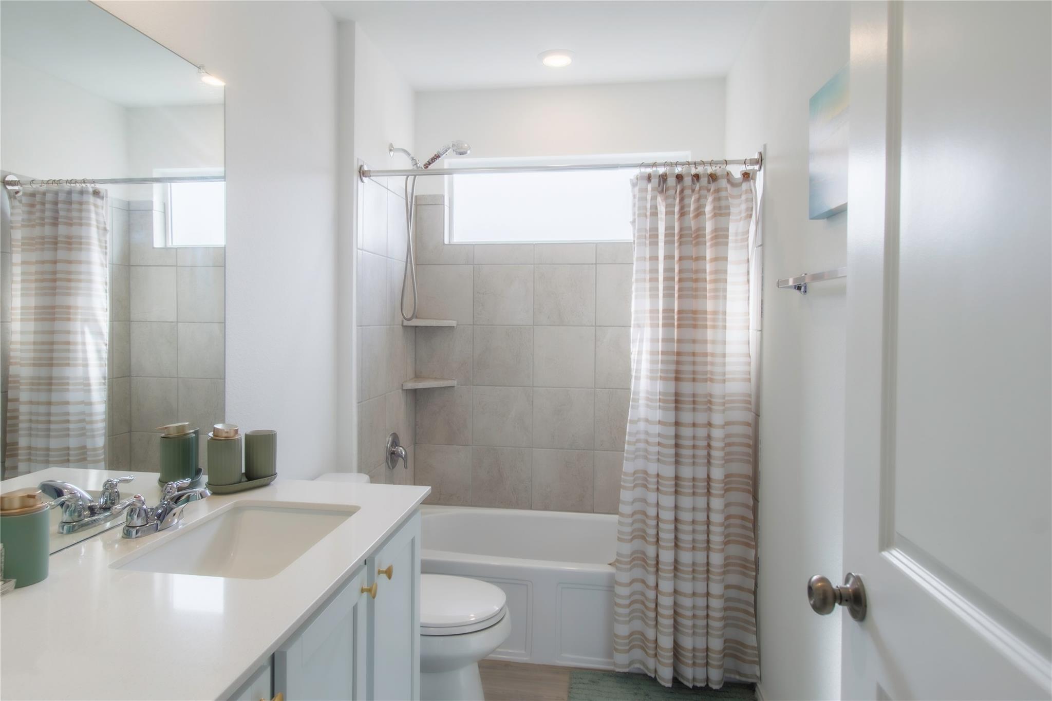 1404 Aquilla Dr, Leander, TX 78641