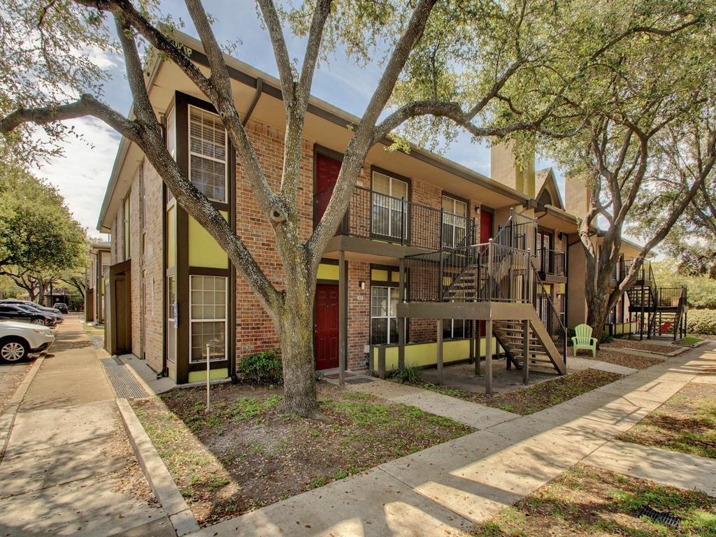 7685 Northcross Dr # 208, Austin, TX 78757