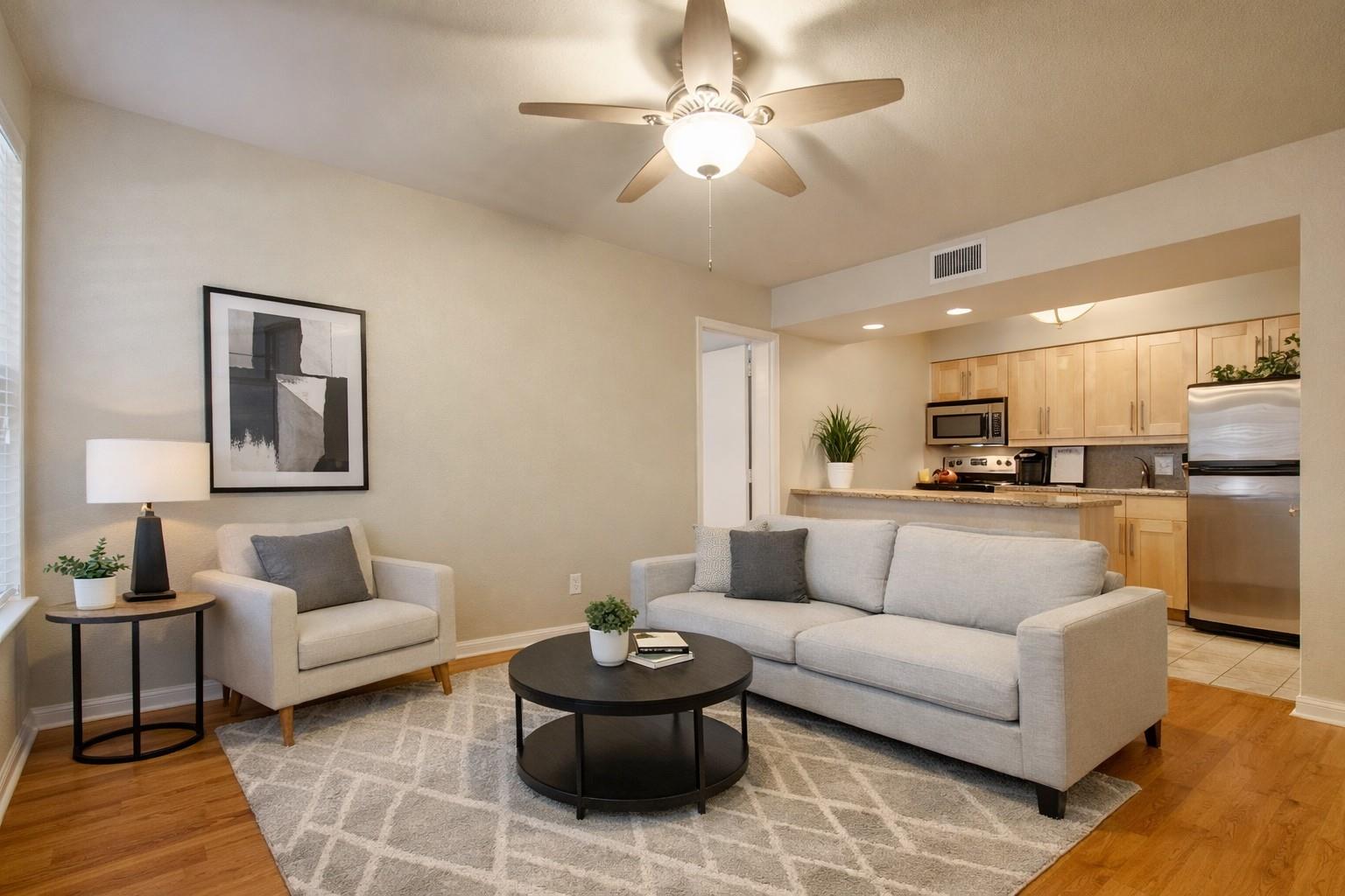 7685 Northcross Dr # 208, Austin, TX 78757